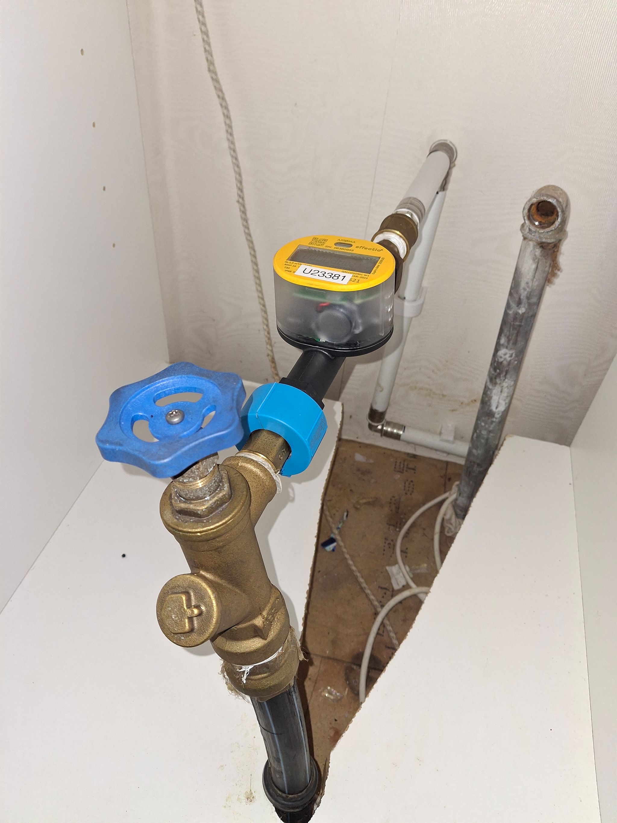 Image 40/42