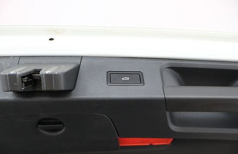 Image 28/52