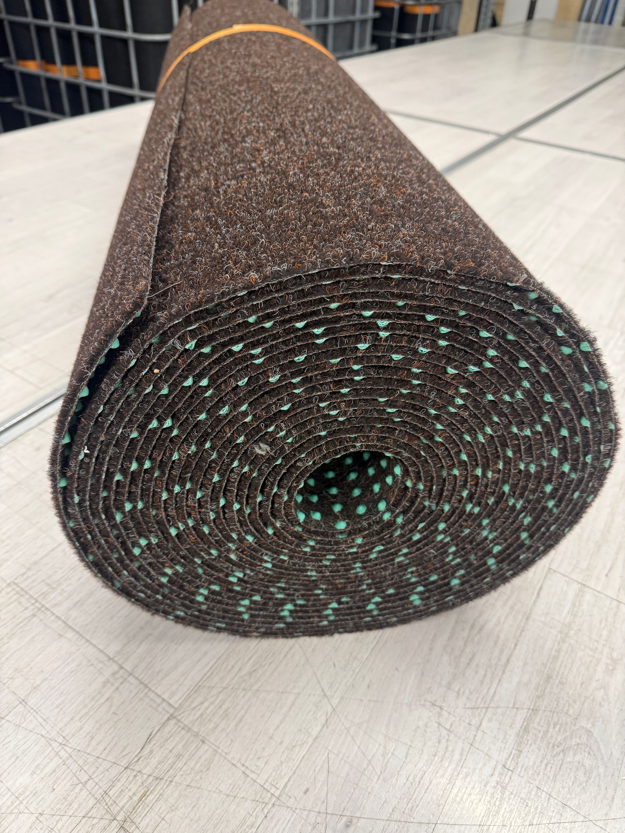 Image 1/5