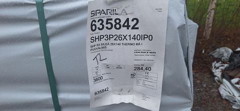 Image 6/9