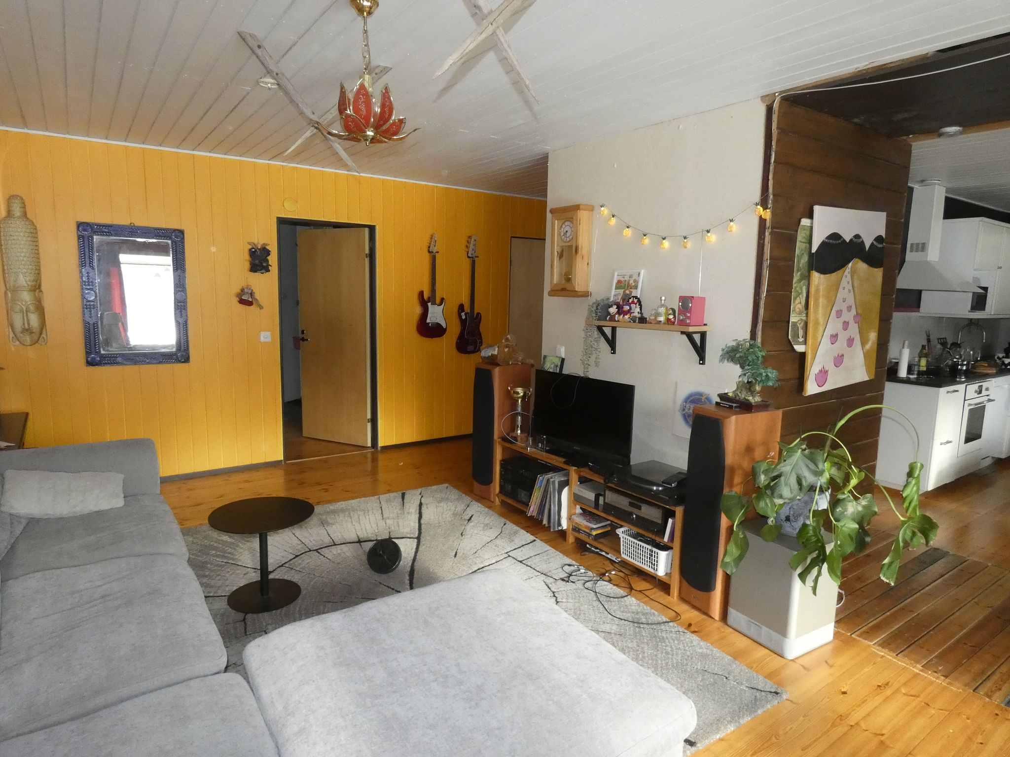Image 17/38