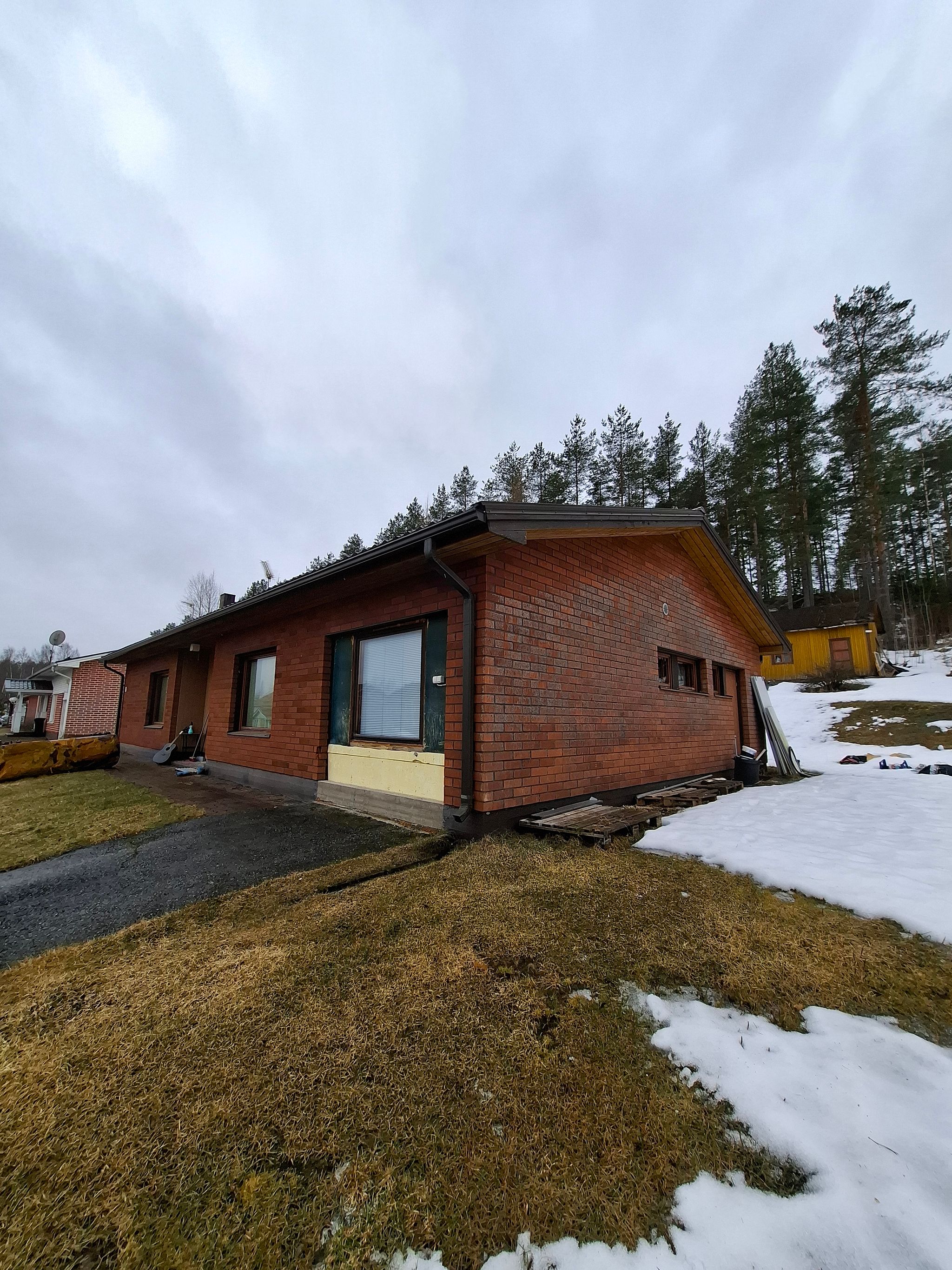 Image 5/46