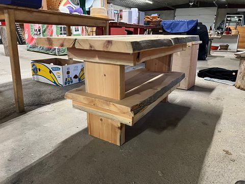 Image 21/23