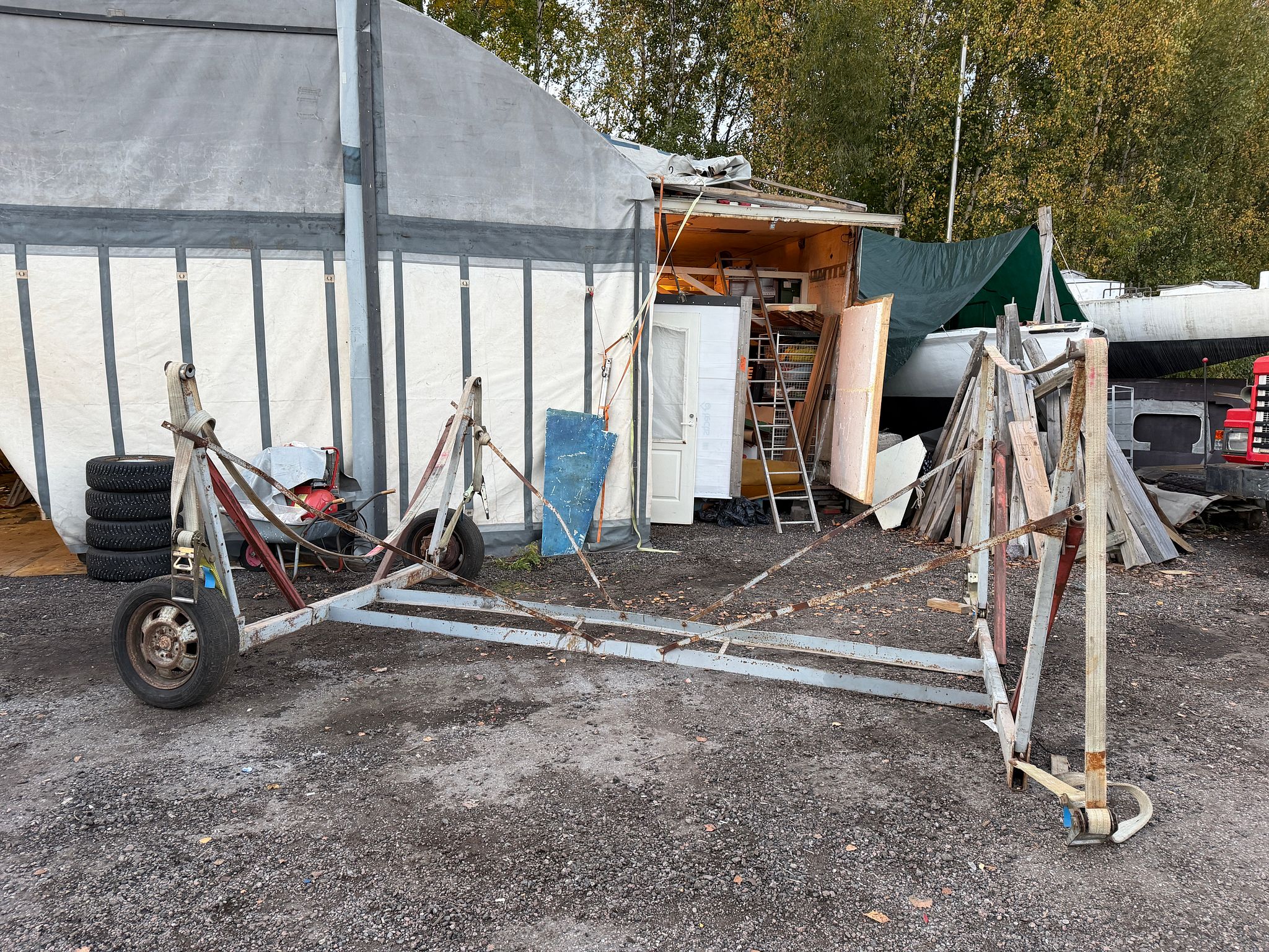 Image 1/22