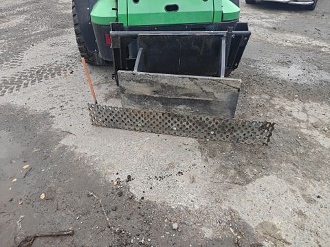 Image 1/5