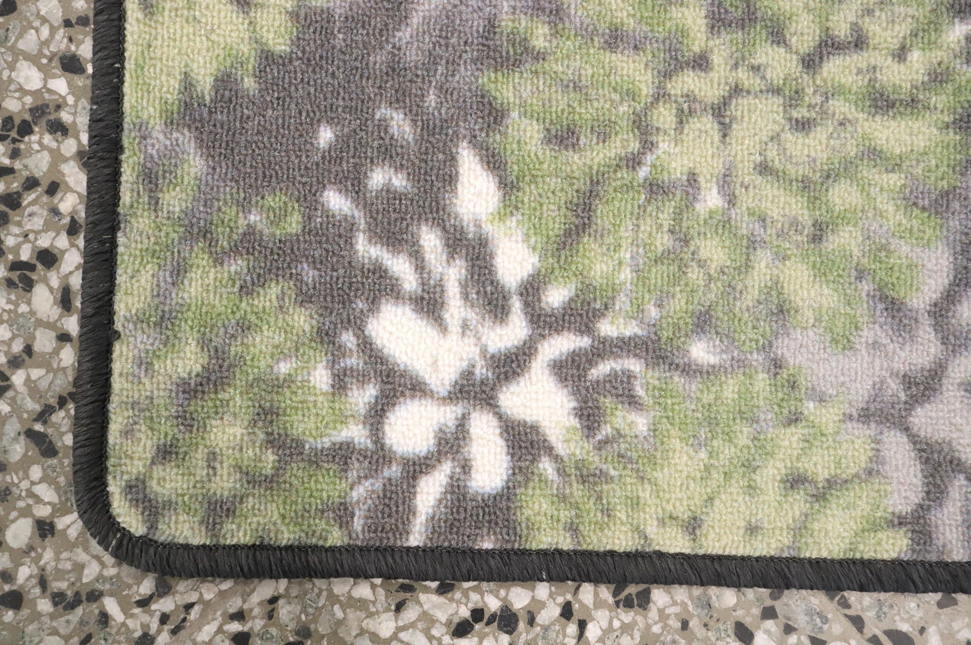 Image 6/19