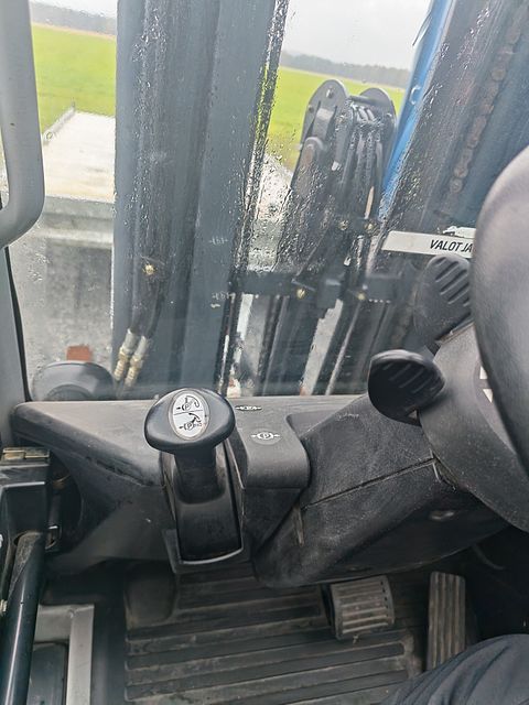 Image 8/11