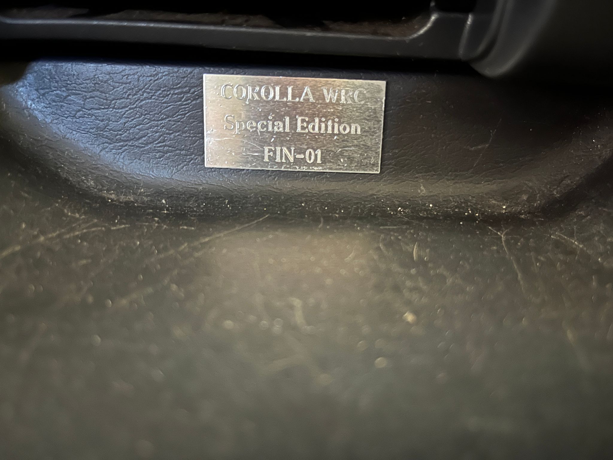 Image 6/10