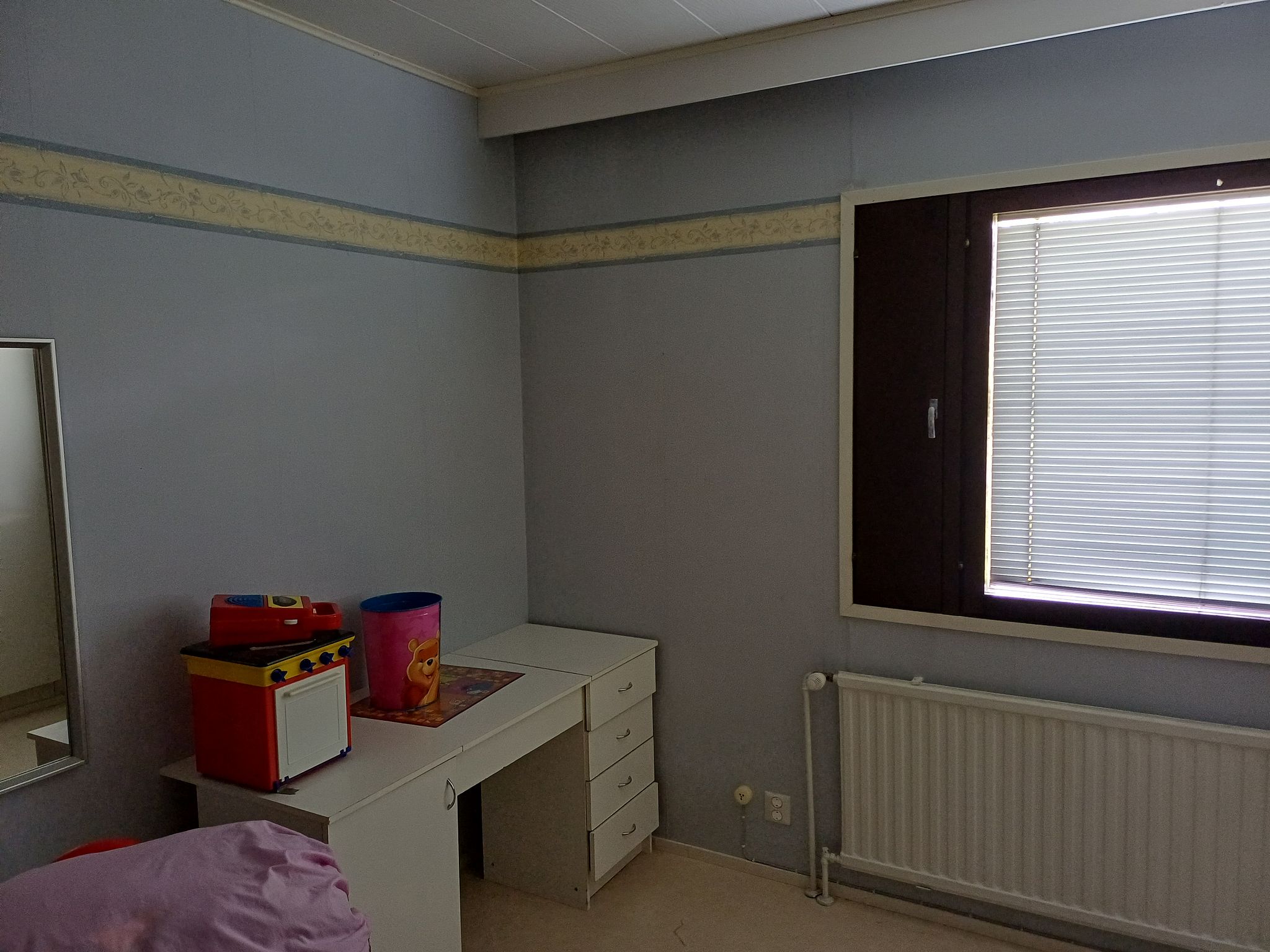 Image 28/53
