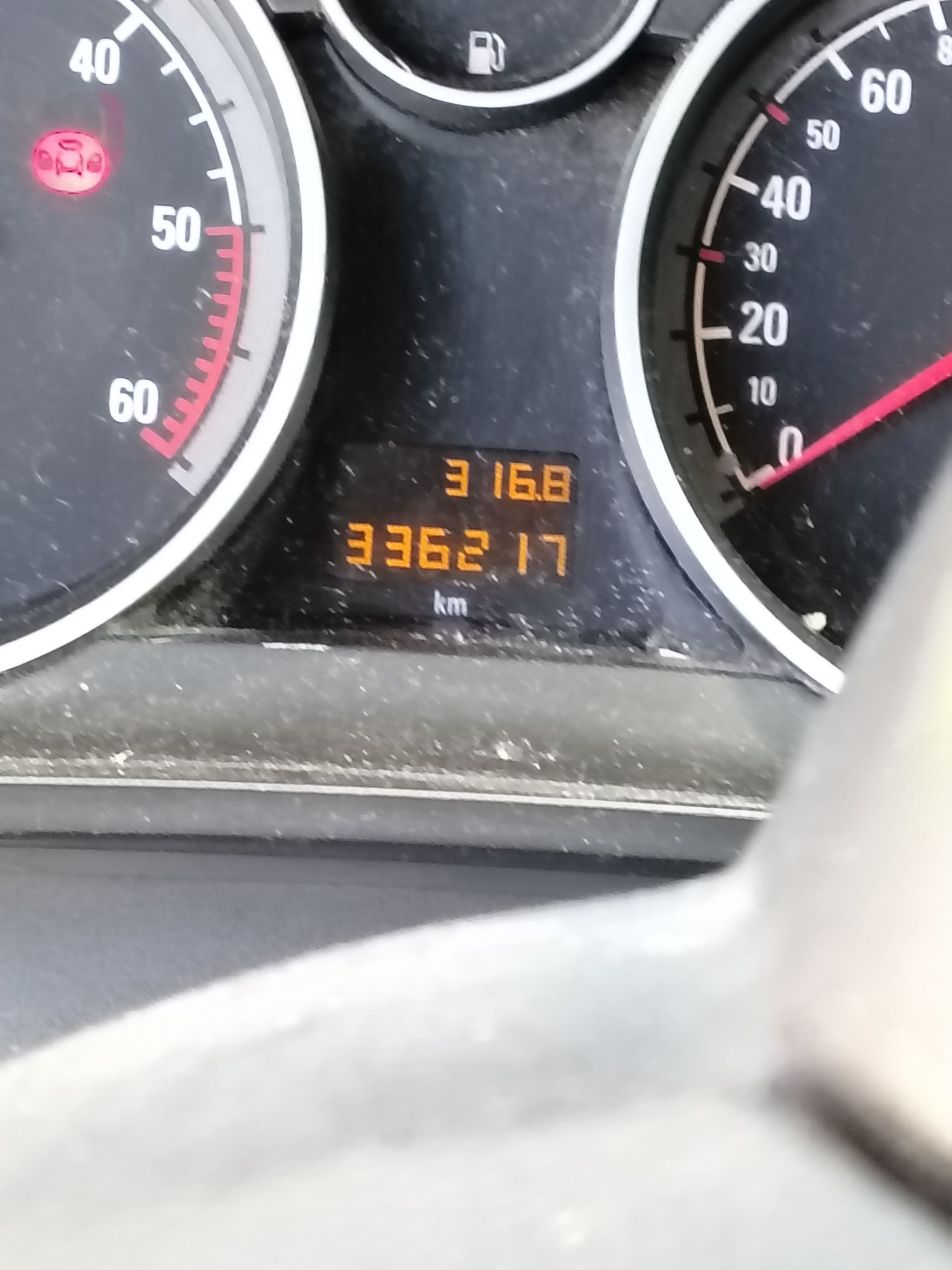 Image 9/10