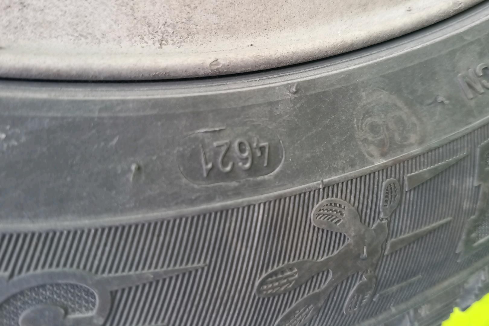 Image 30/40