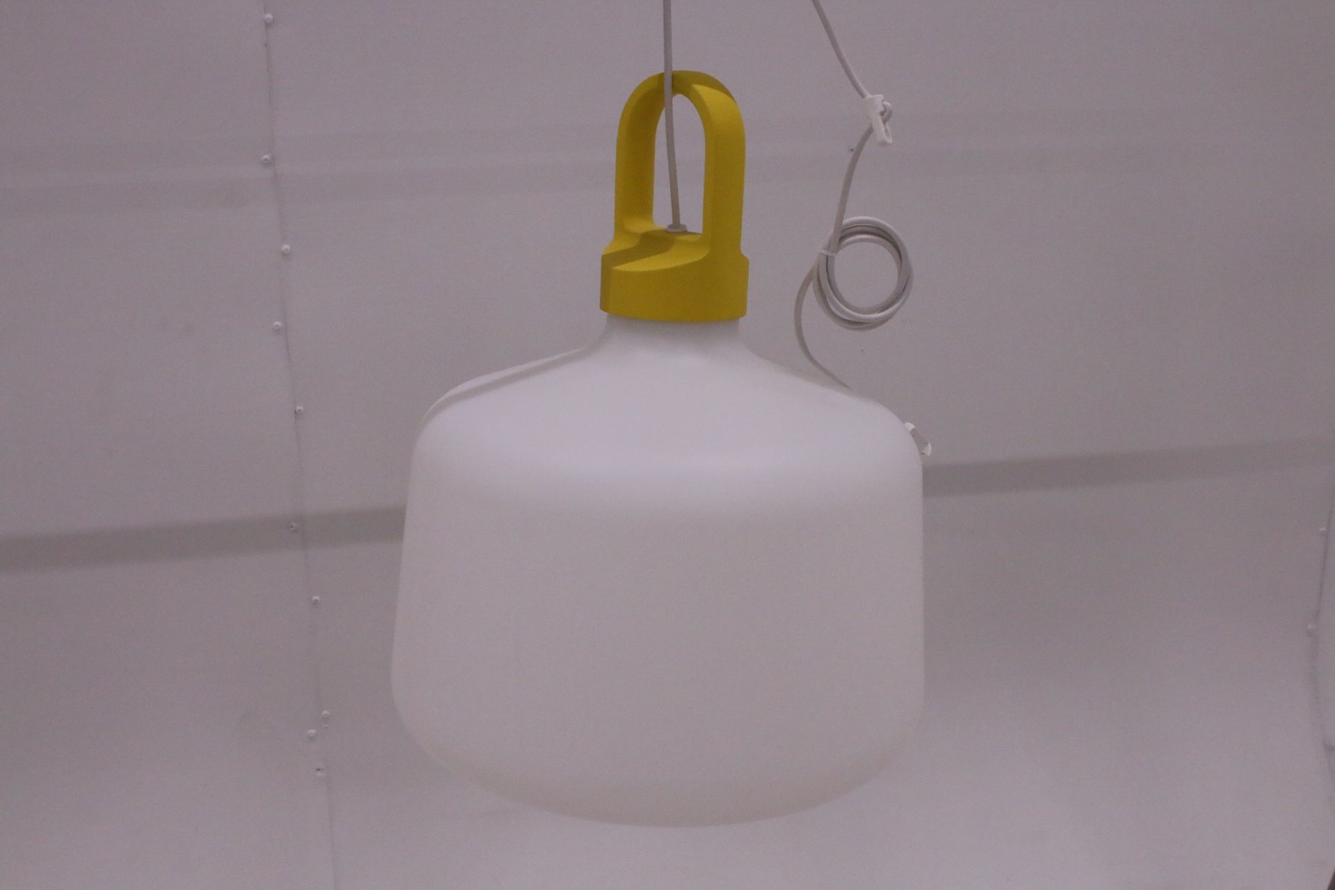 Image 2/10