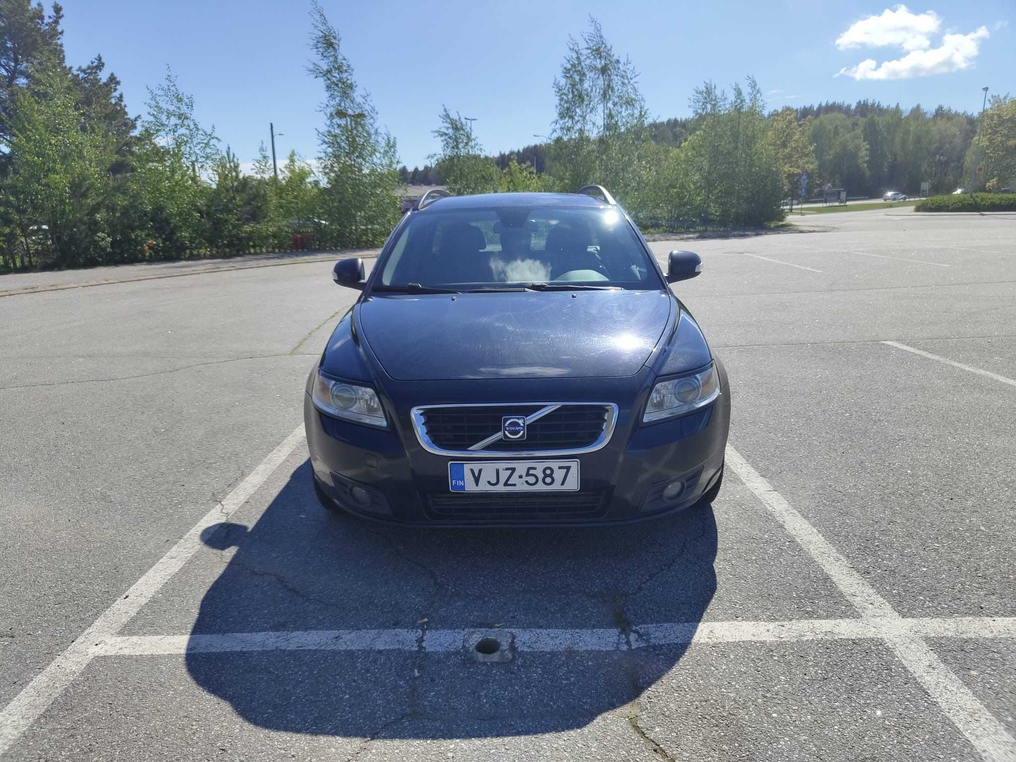 Image 3/37