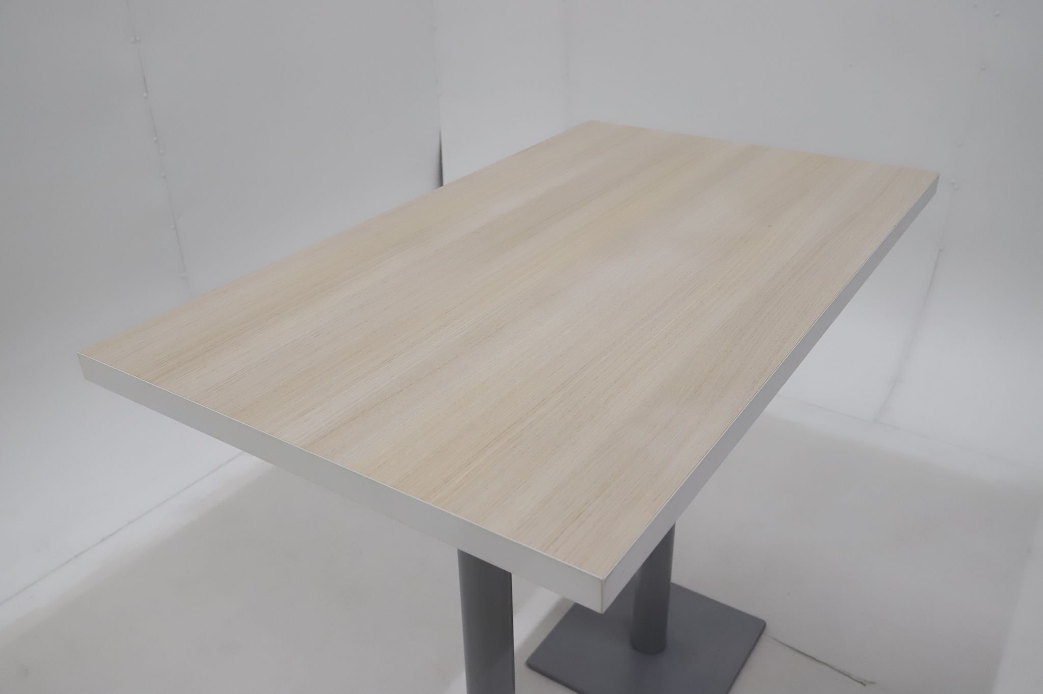 Image 6/6
