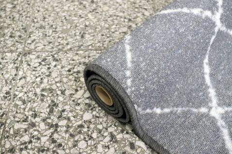 Image 3/9