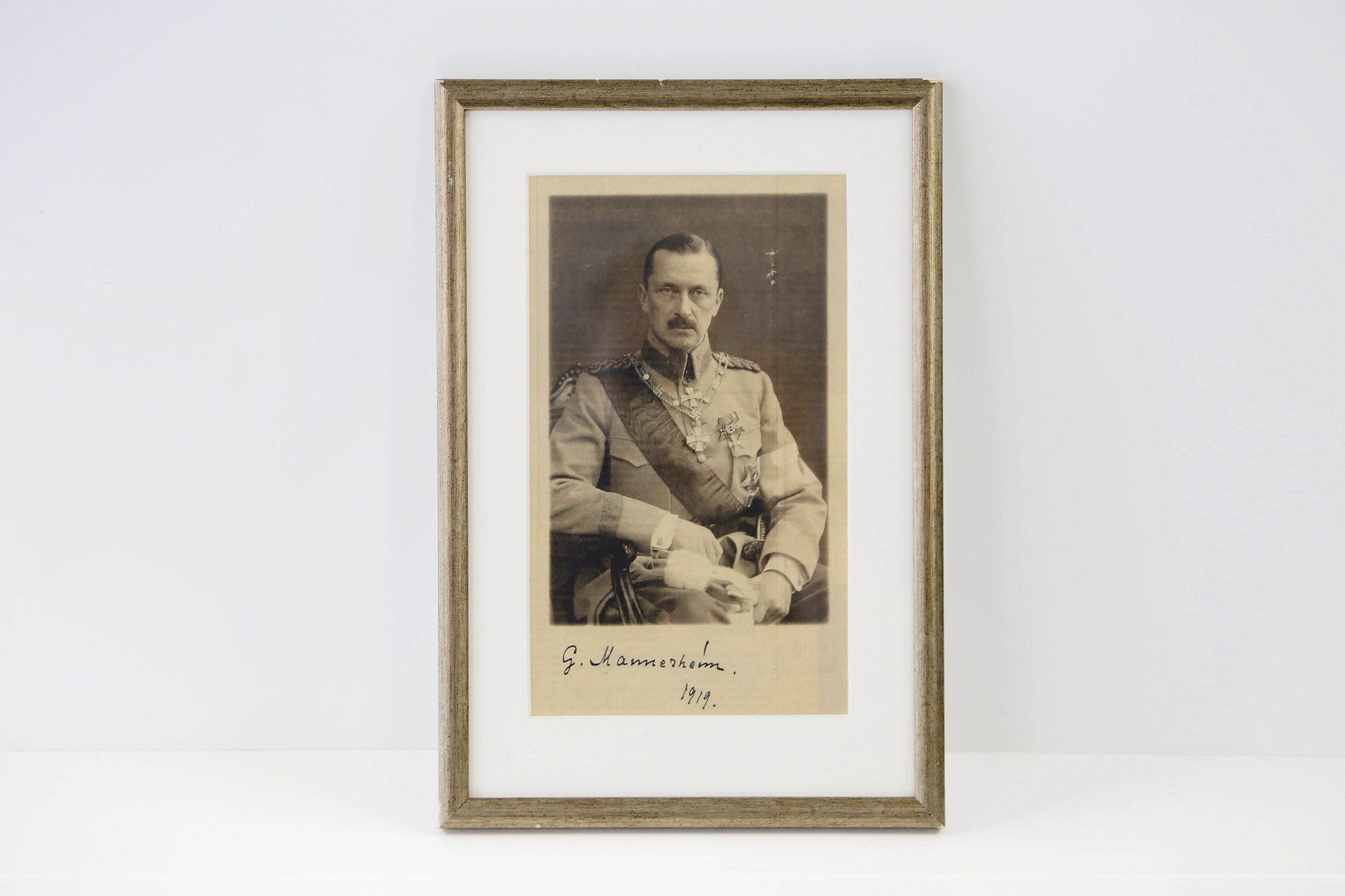 Image 1/13