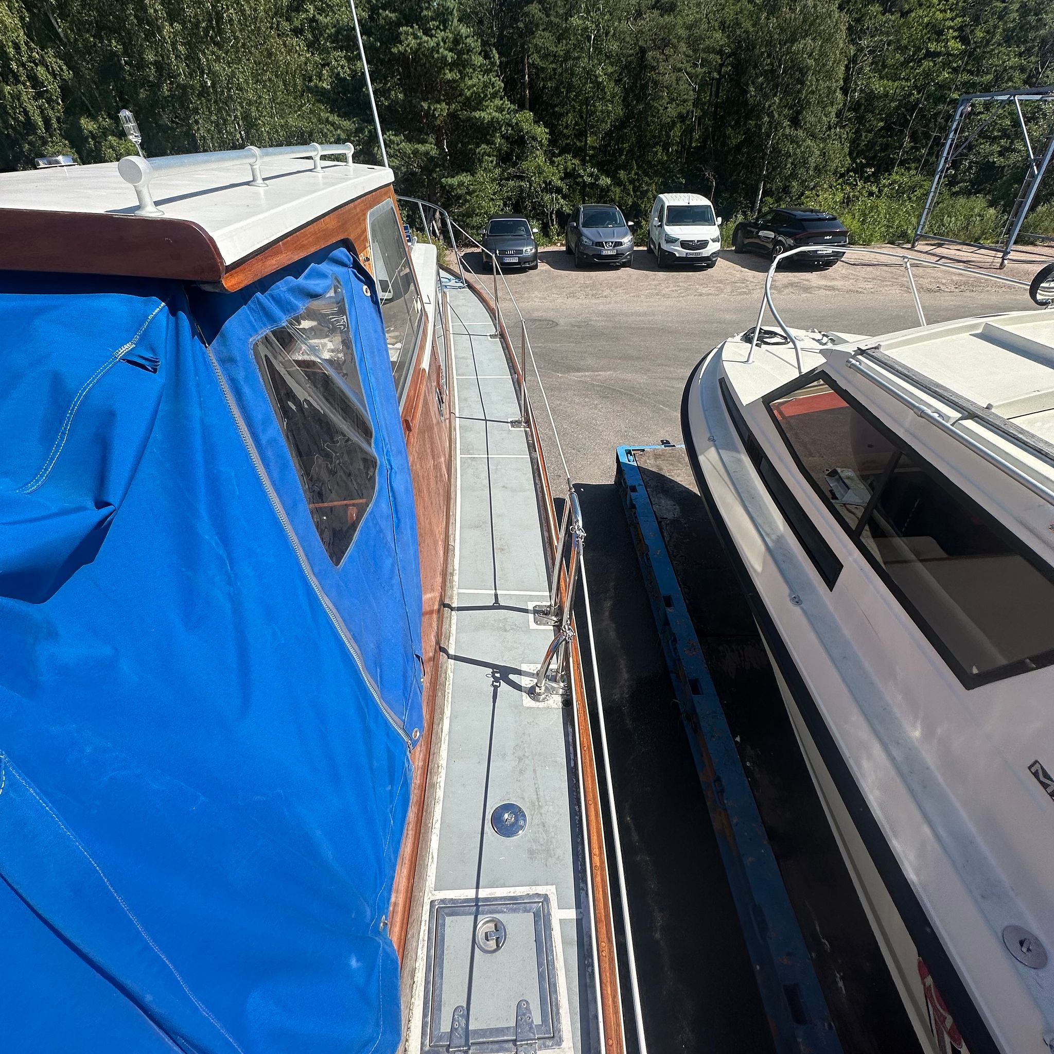Image 5/14