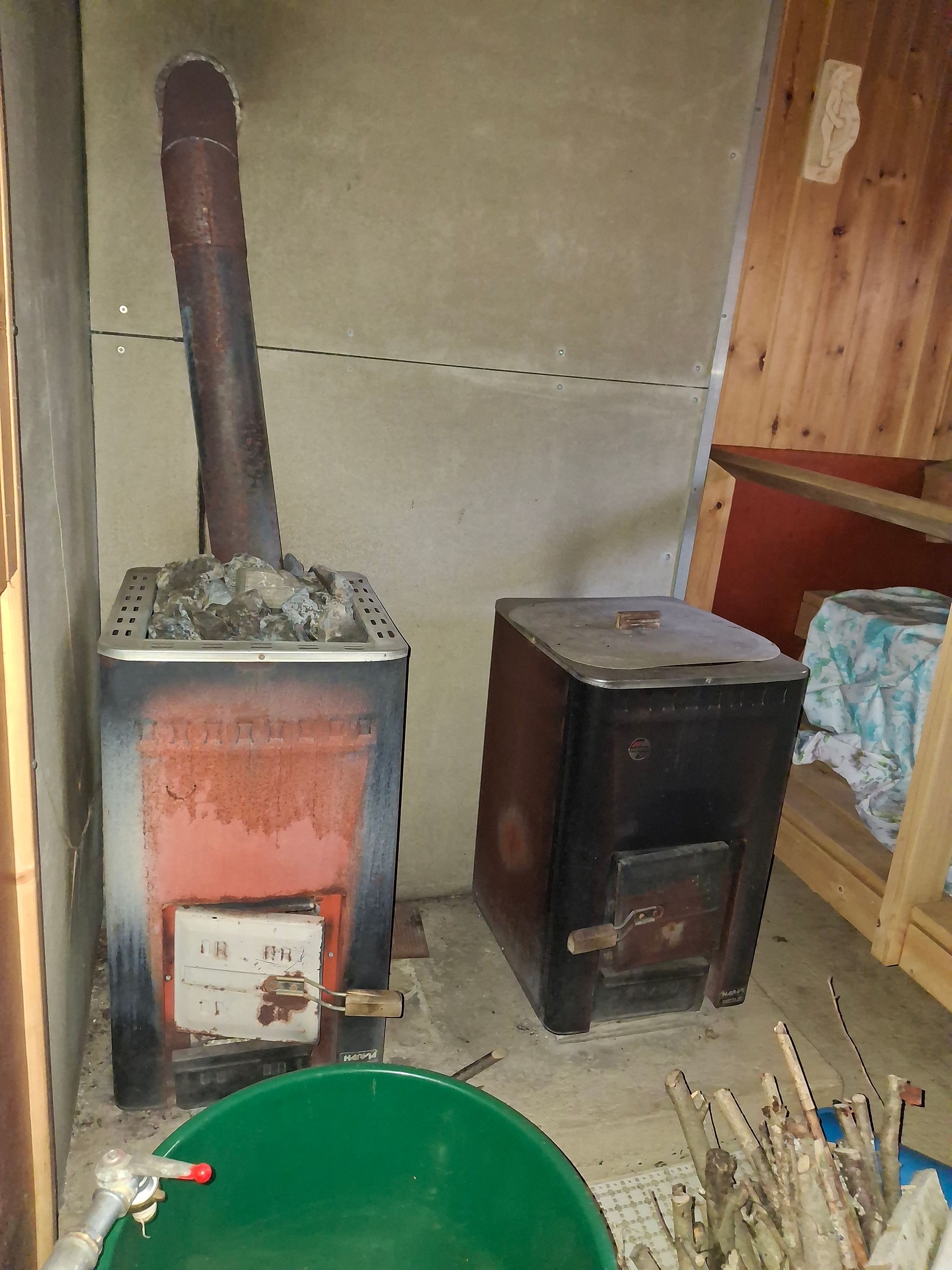 Image 44/46