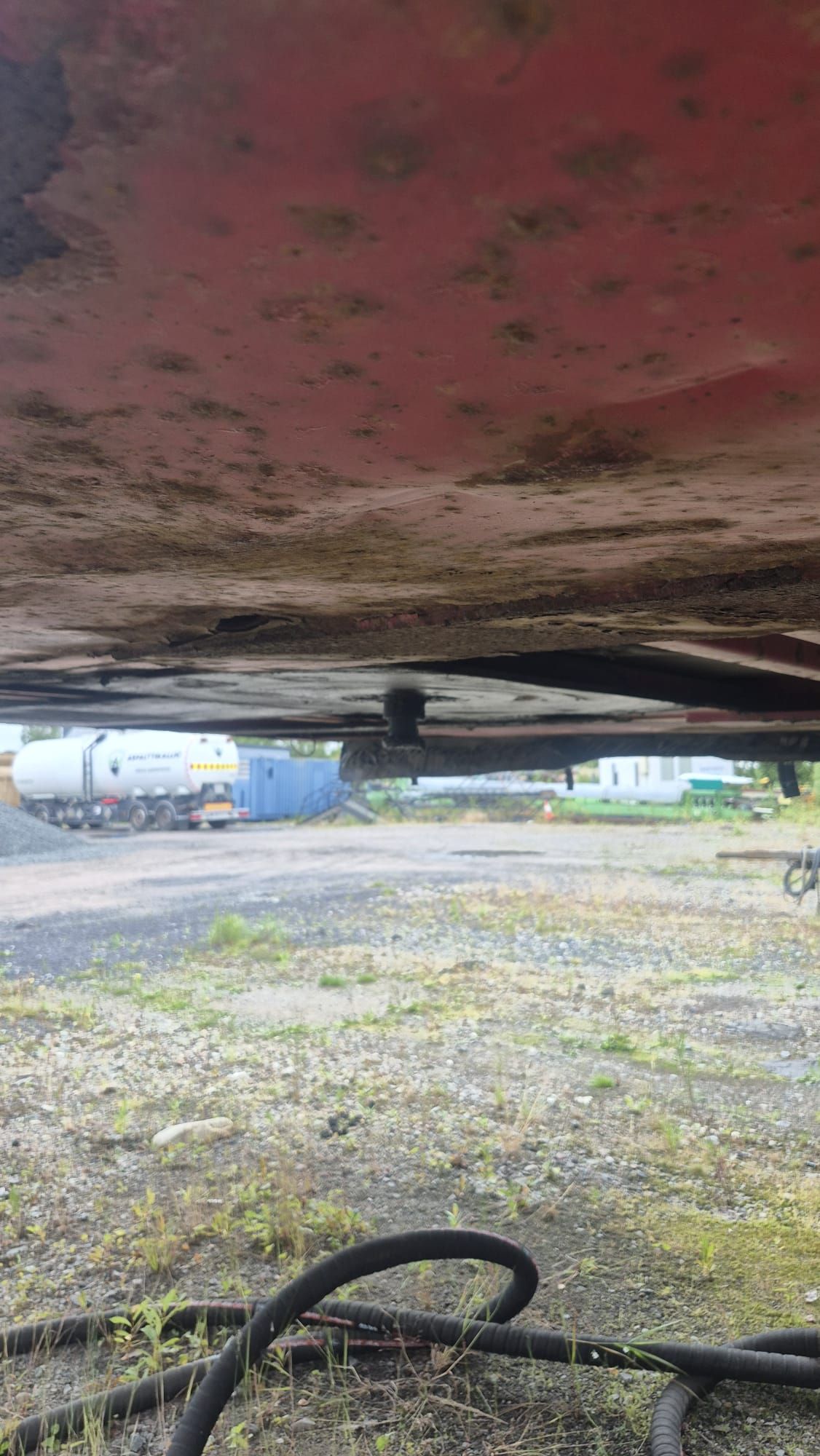 Image 4/17