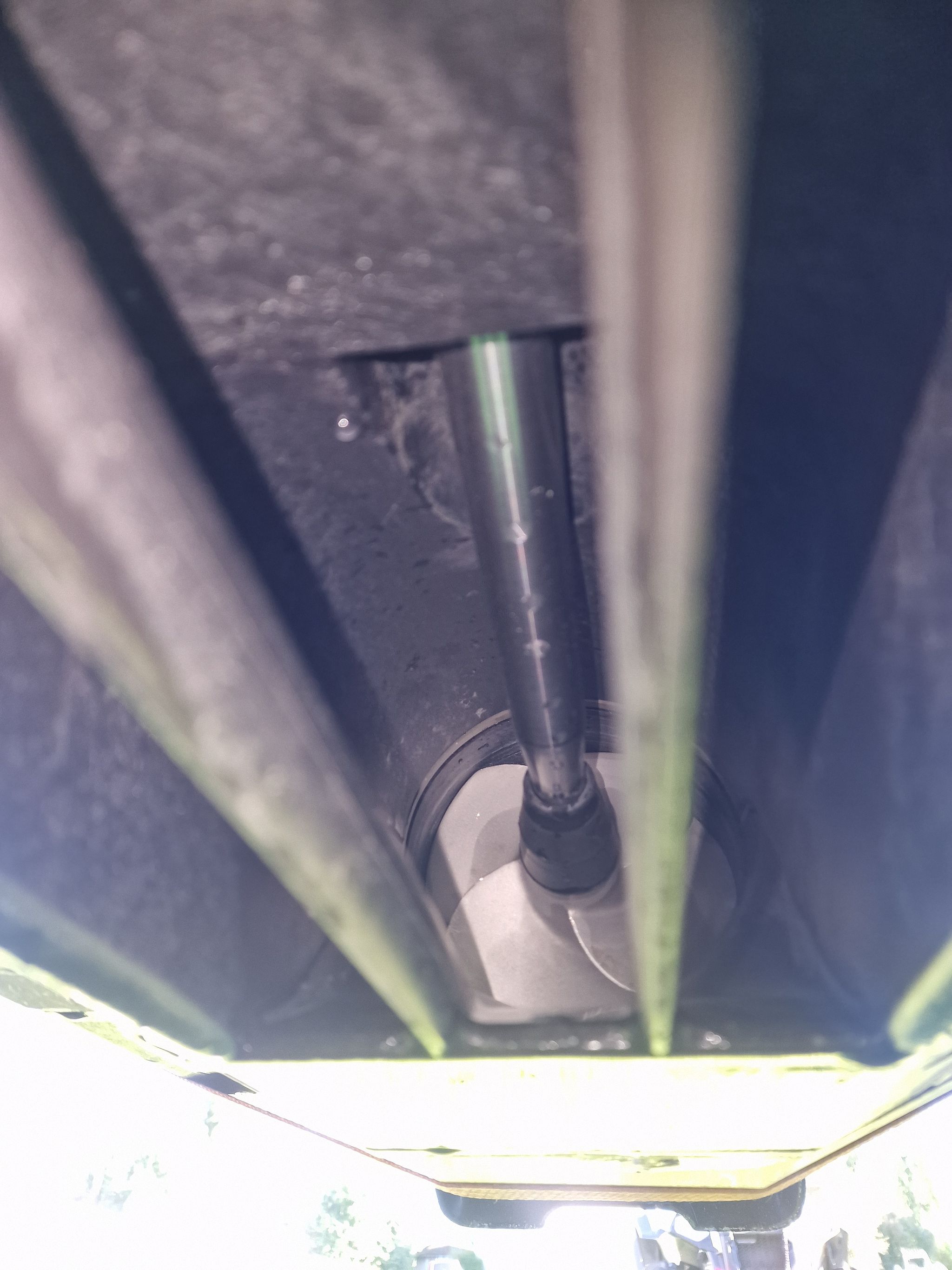 Image 8/8