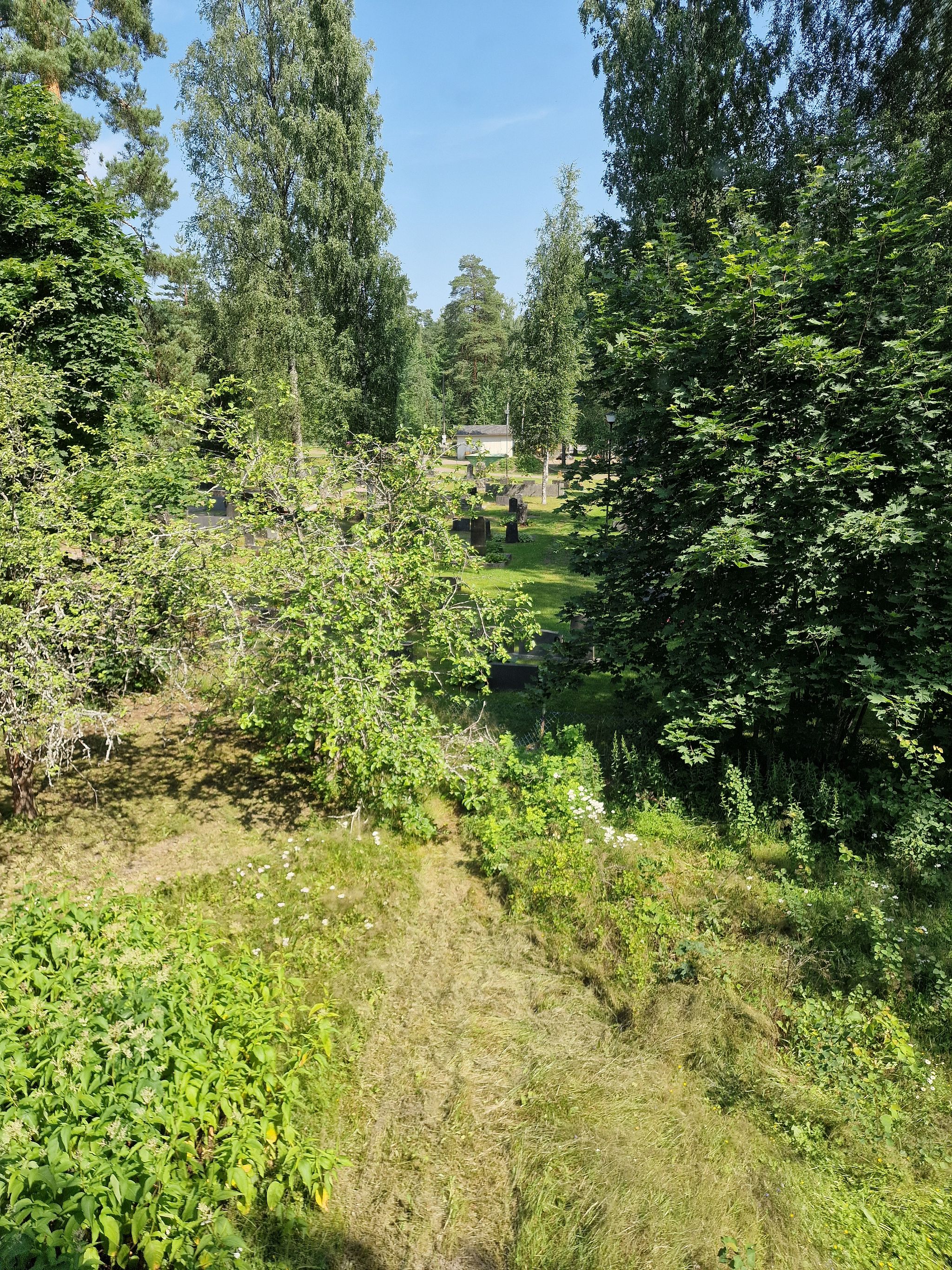 Image 22/37