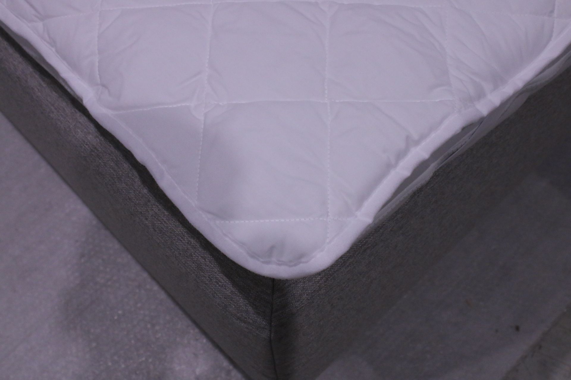 Image 5/6