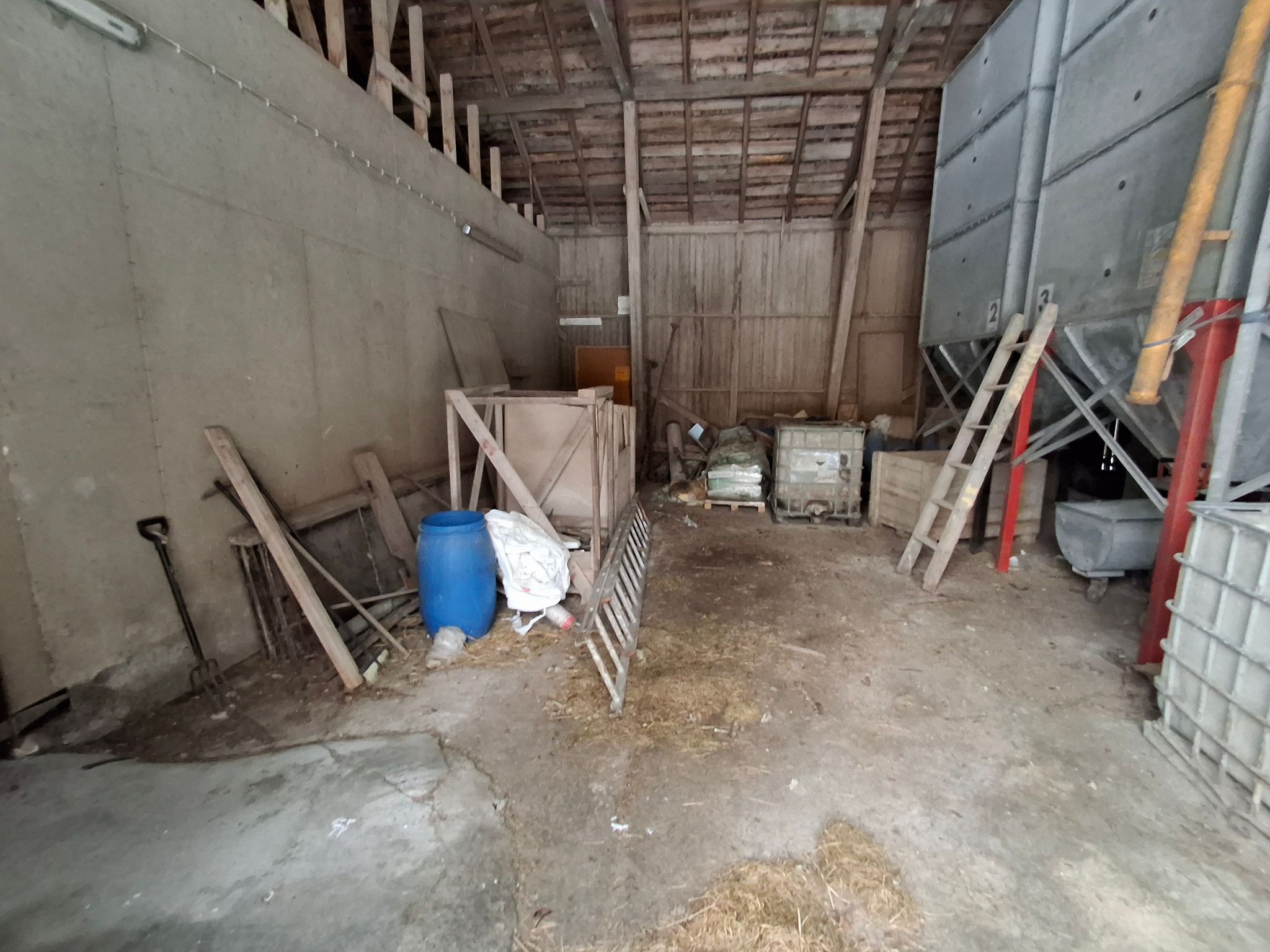 Image 21/24