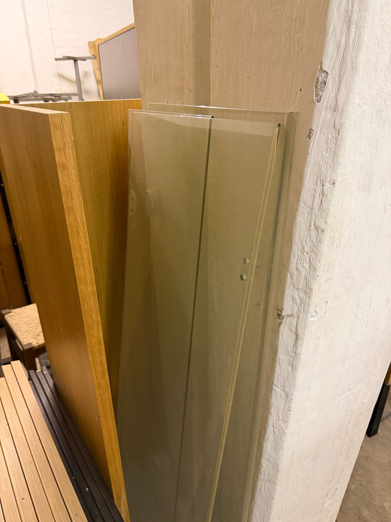 Image 10/32
