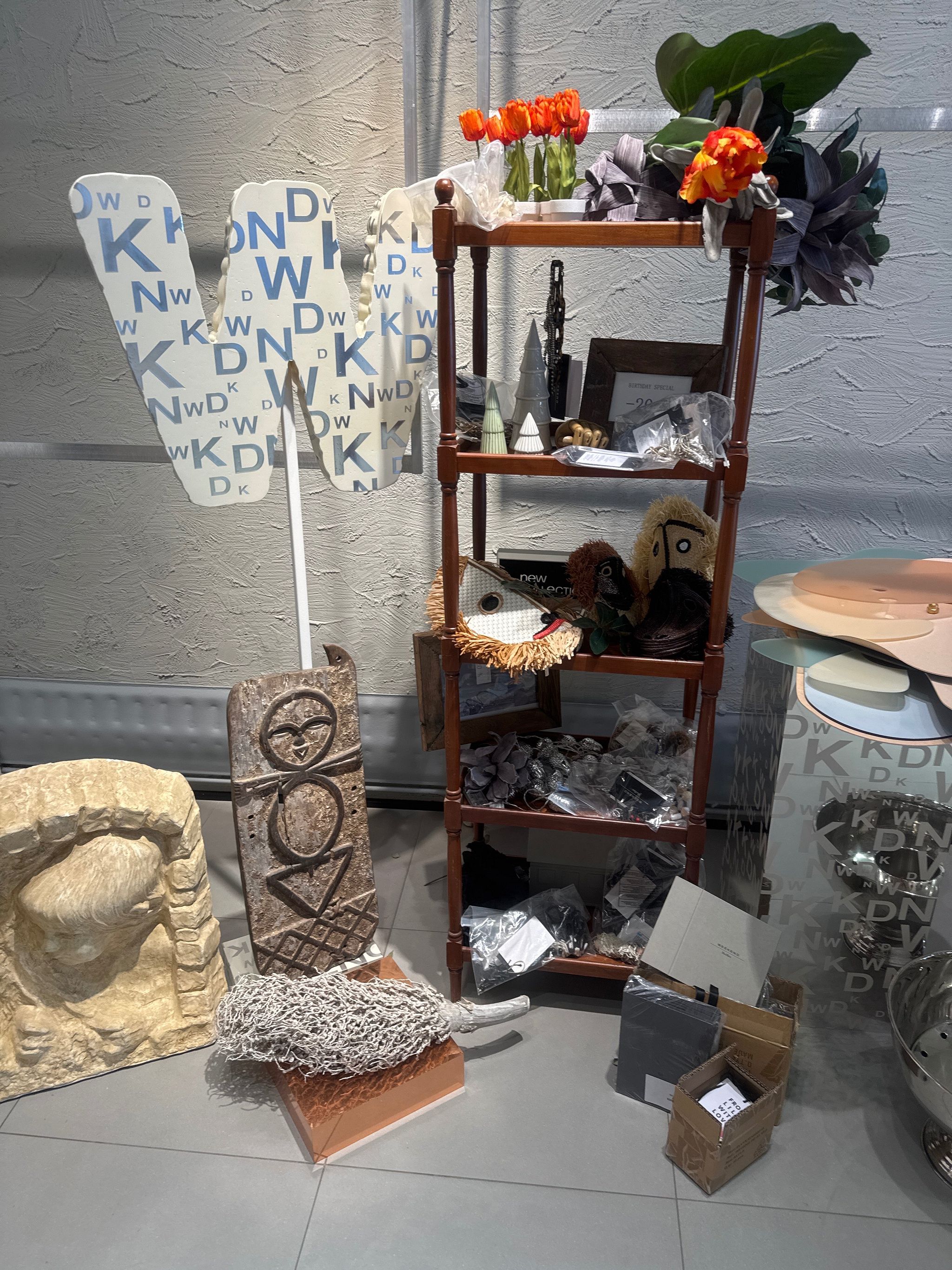 Image 3/15