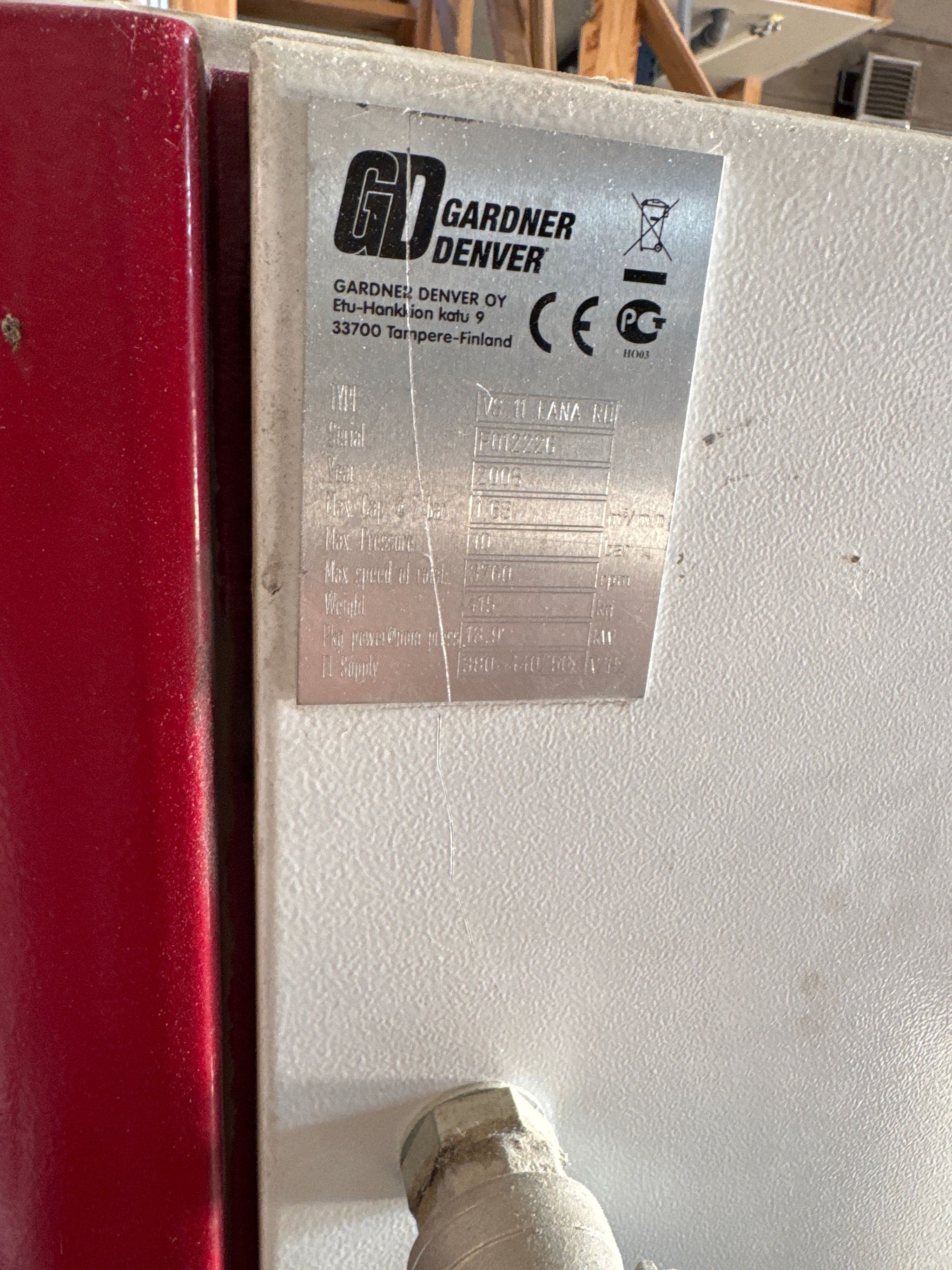 Image 6/9