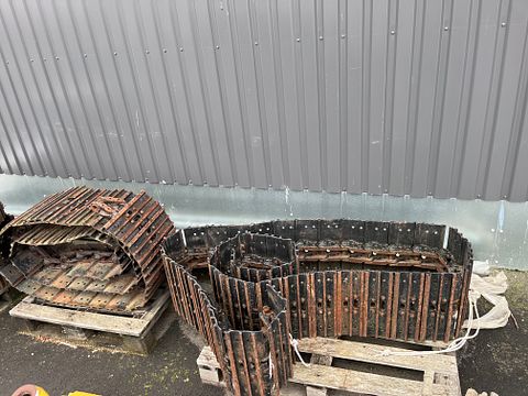 Image 1/4