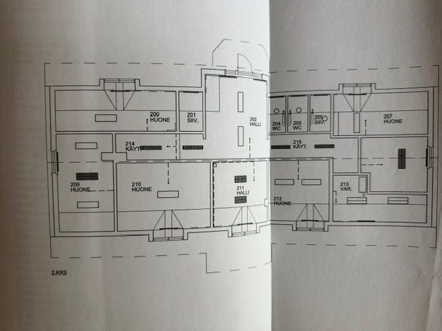 Image 3/9
