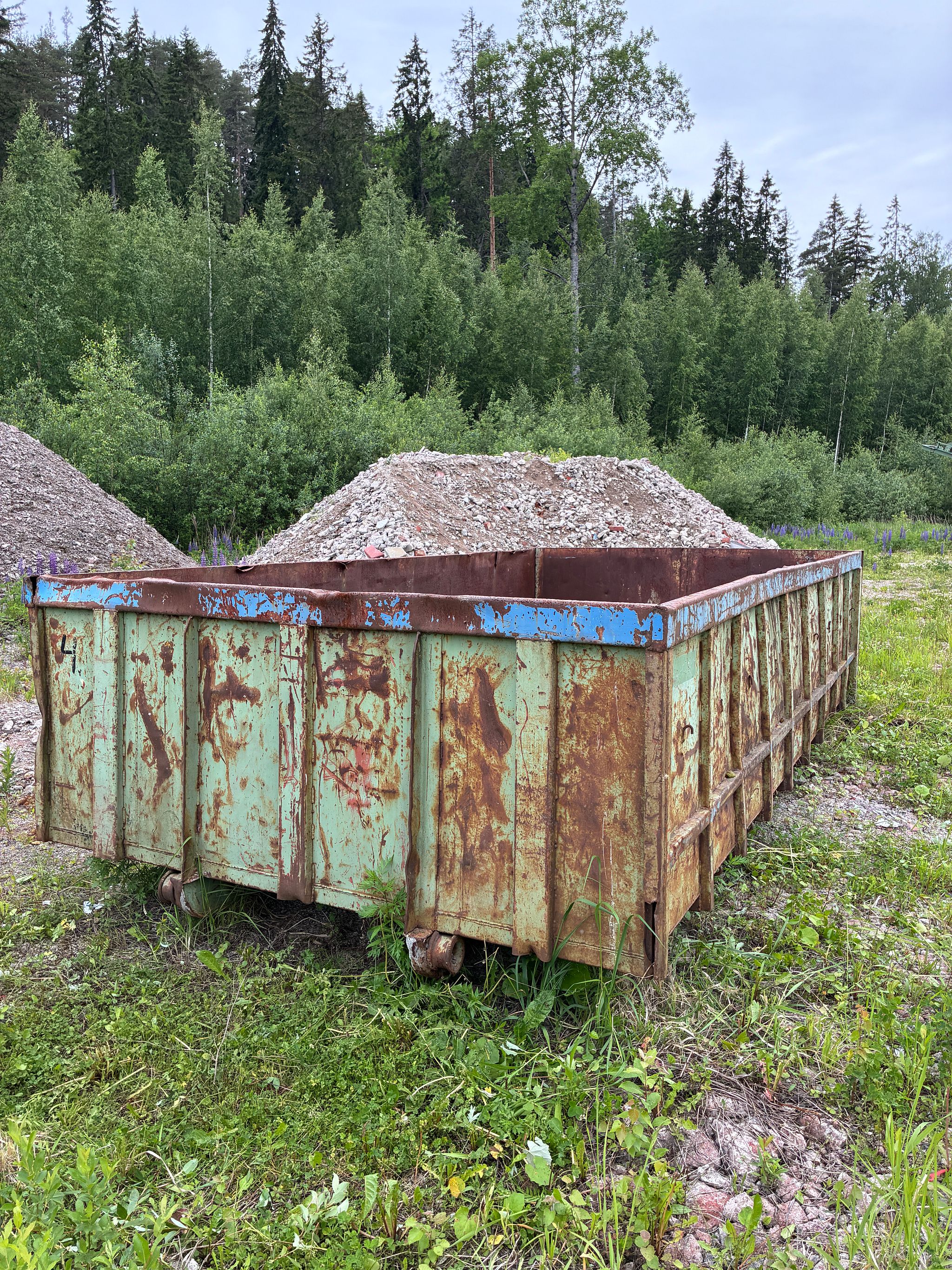 Image 2/6