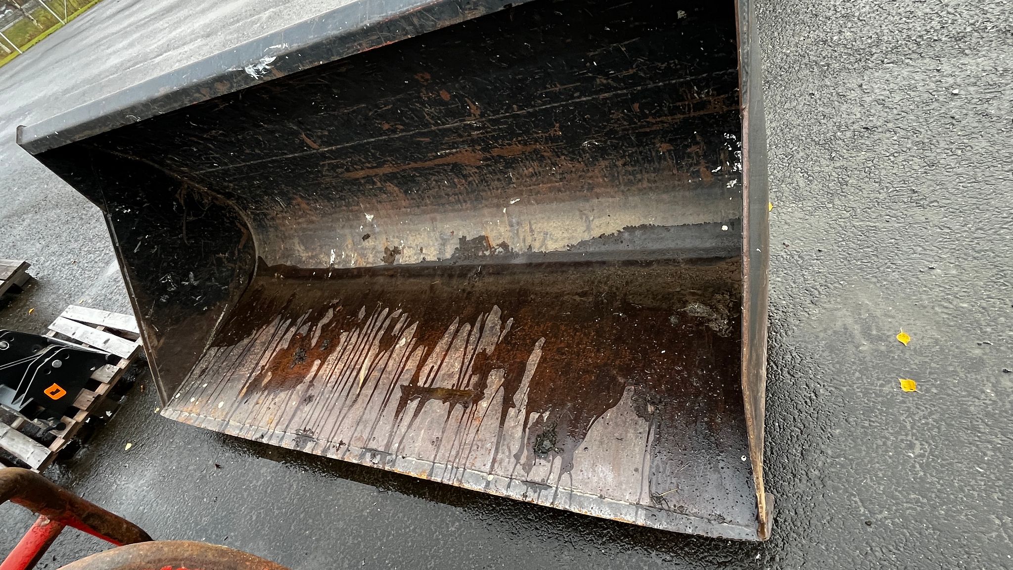 Image 2/3