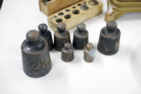 Image 48/52