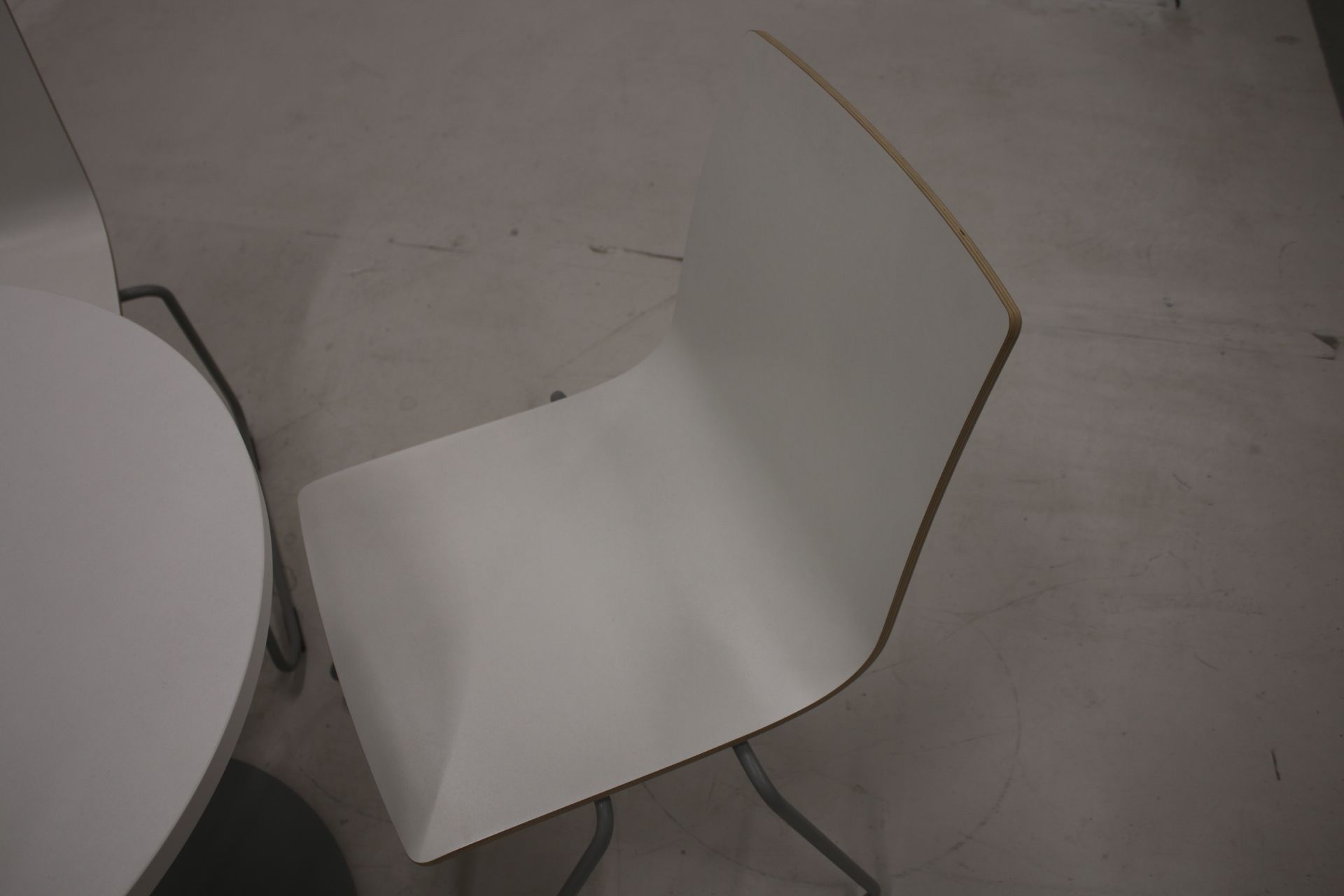 Image 8/11