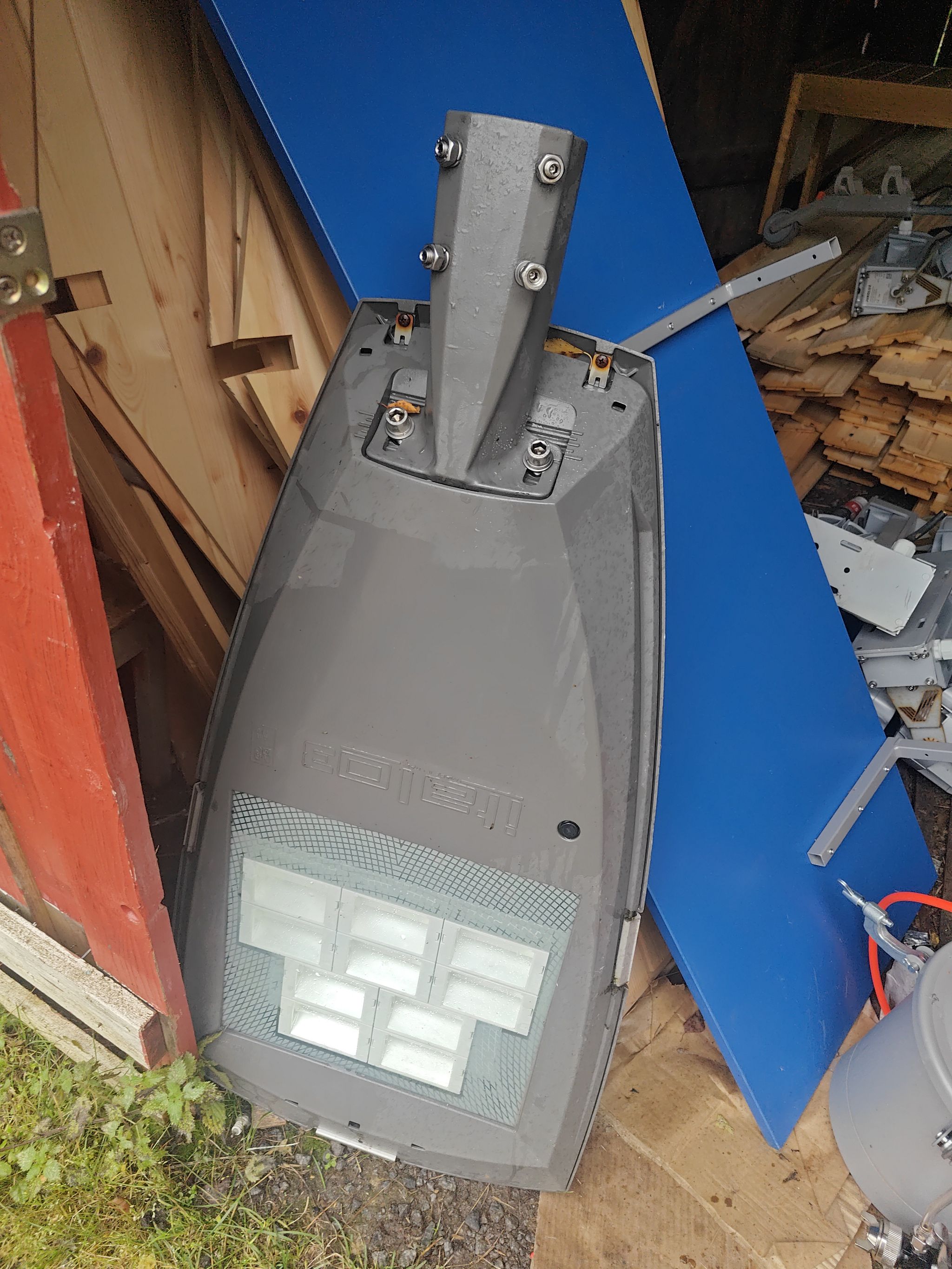 Image 1/7