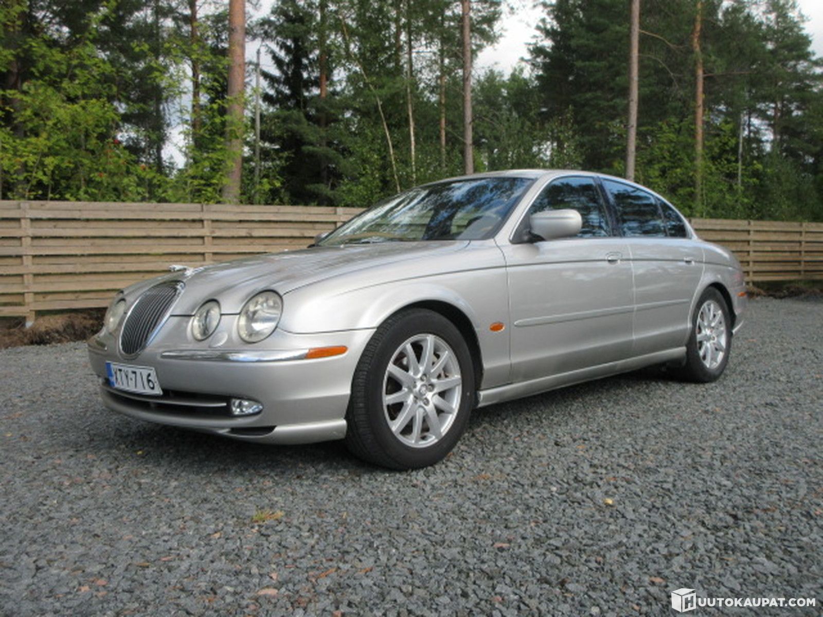 jaguar-s-type-3-0-bensa-automaatti-1999-aj-199tkm-pori