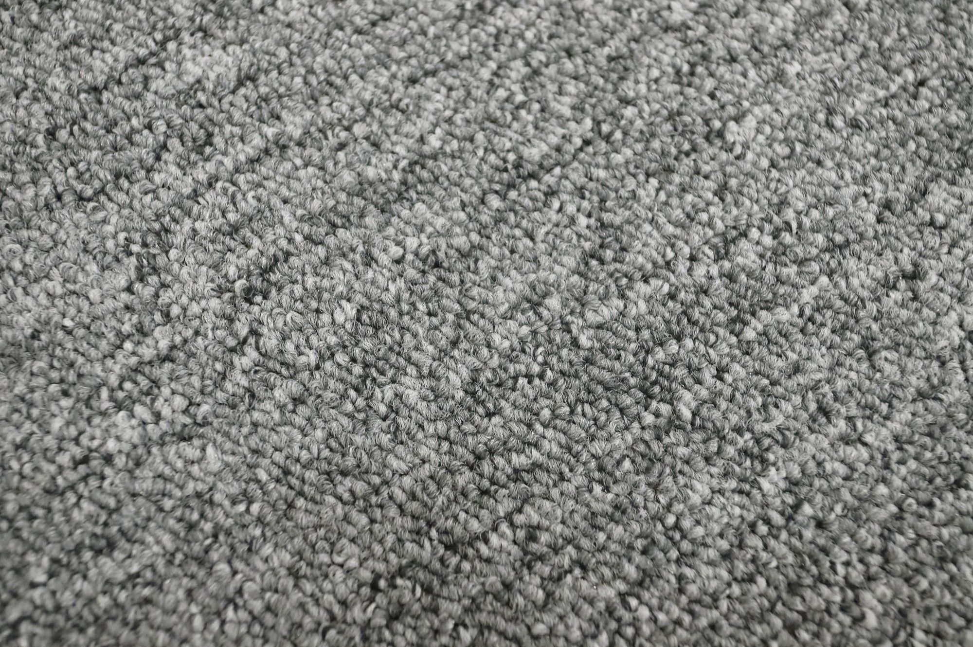 Image 2/5