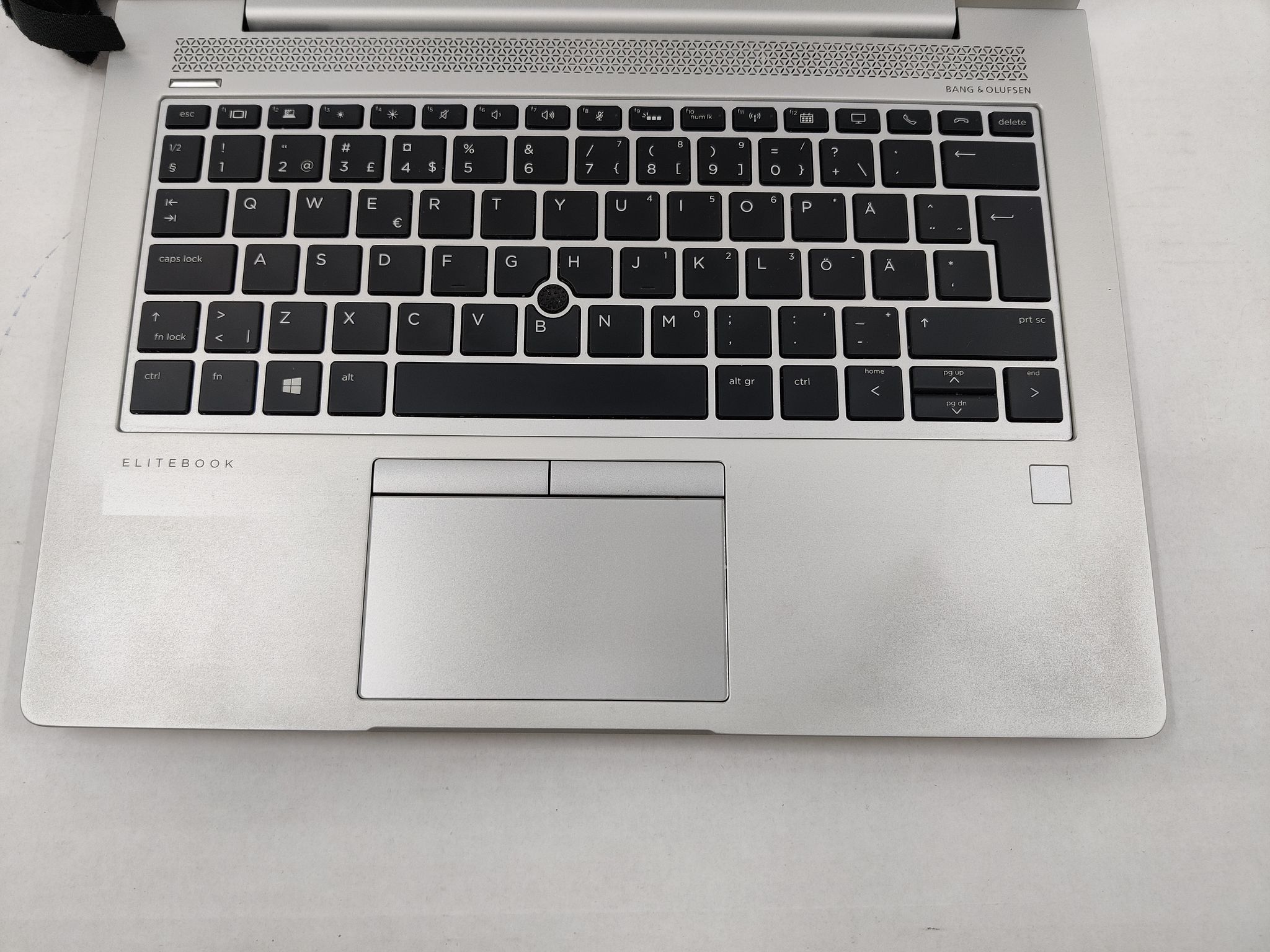 Image 2/6