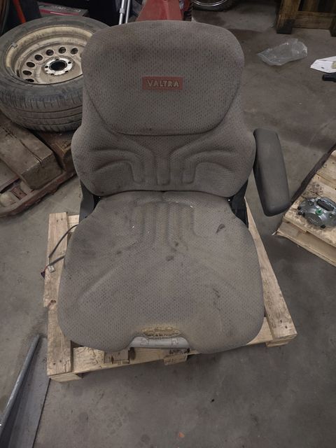 Image 4/4