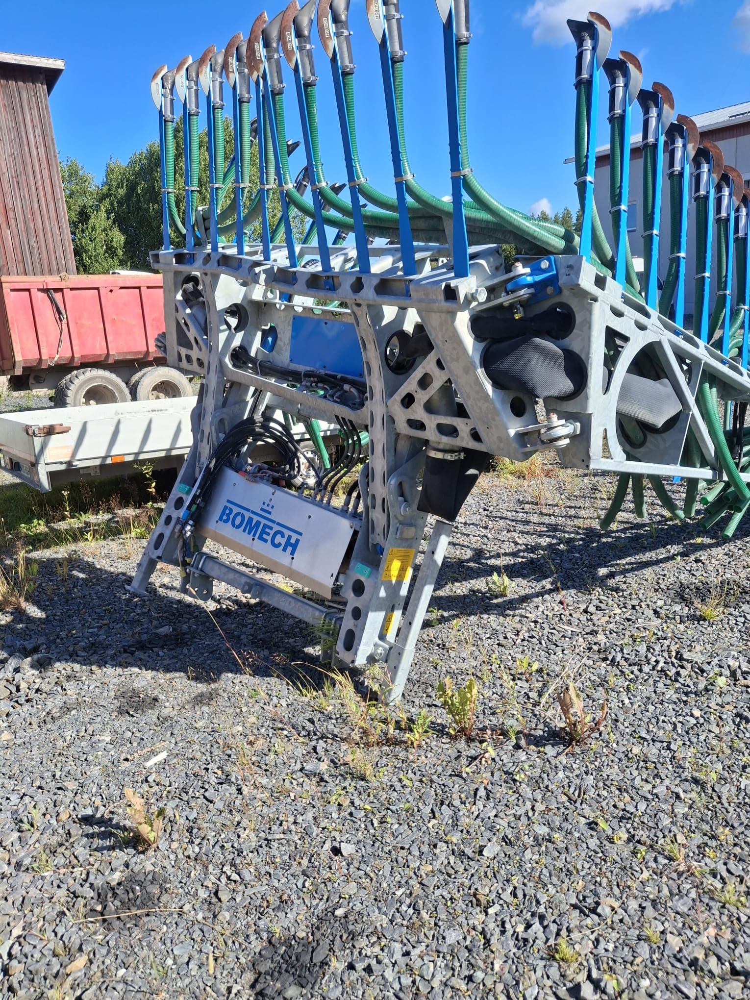 Image 3/5