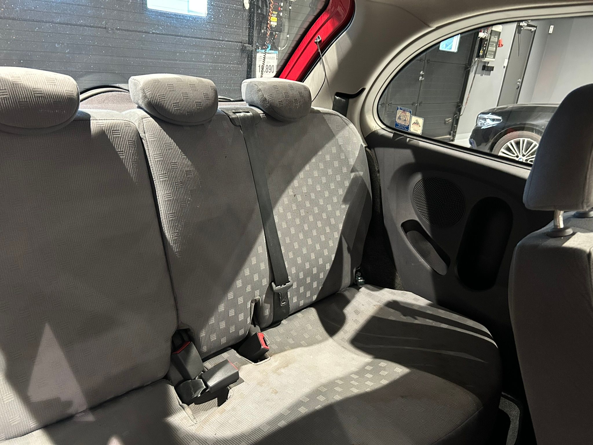 Image 13/30