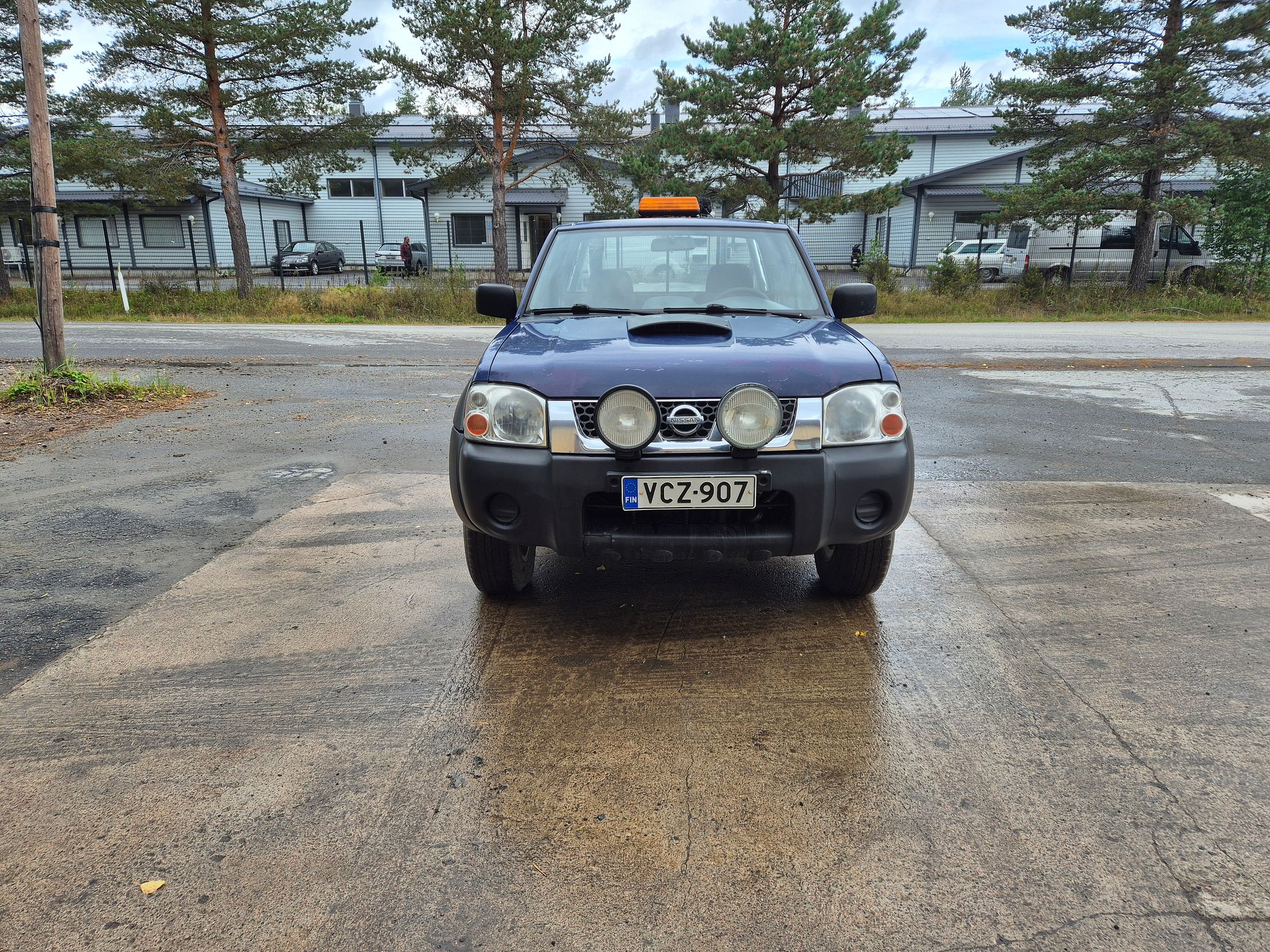 Image 1/12