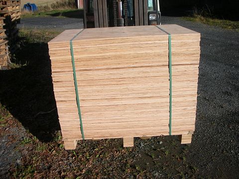 Image 3/7