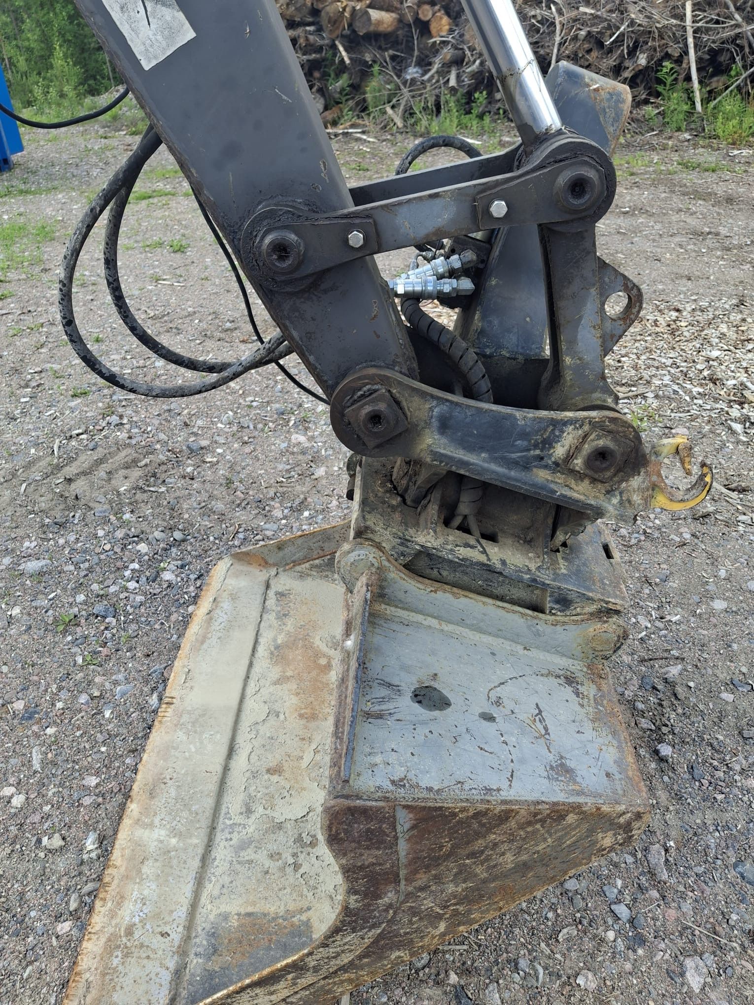 Image 14/19