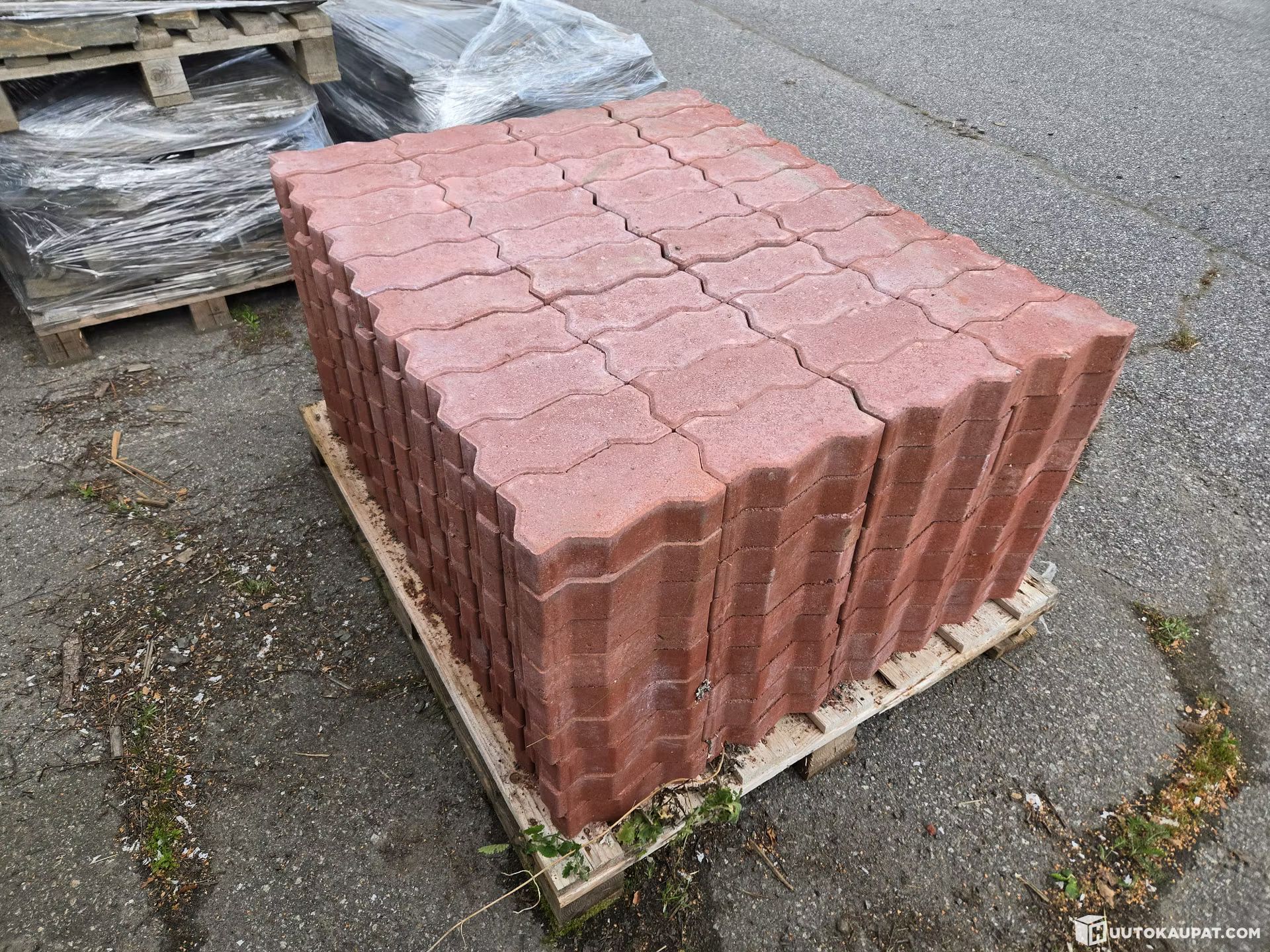 Image 6/7