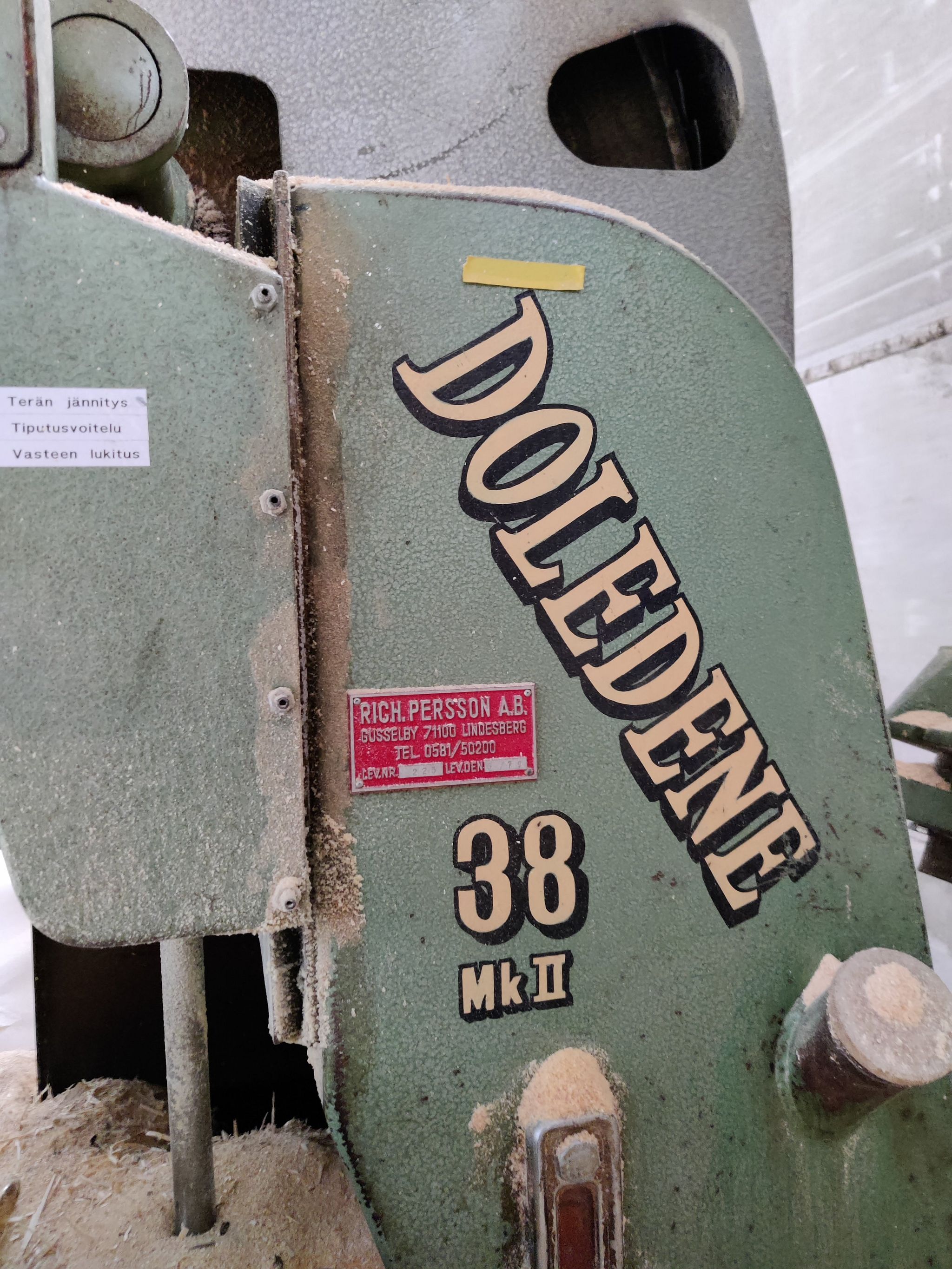 Kuva 9/16