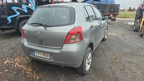 Image 7/15