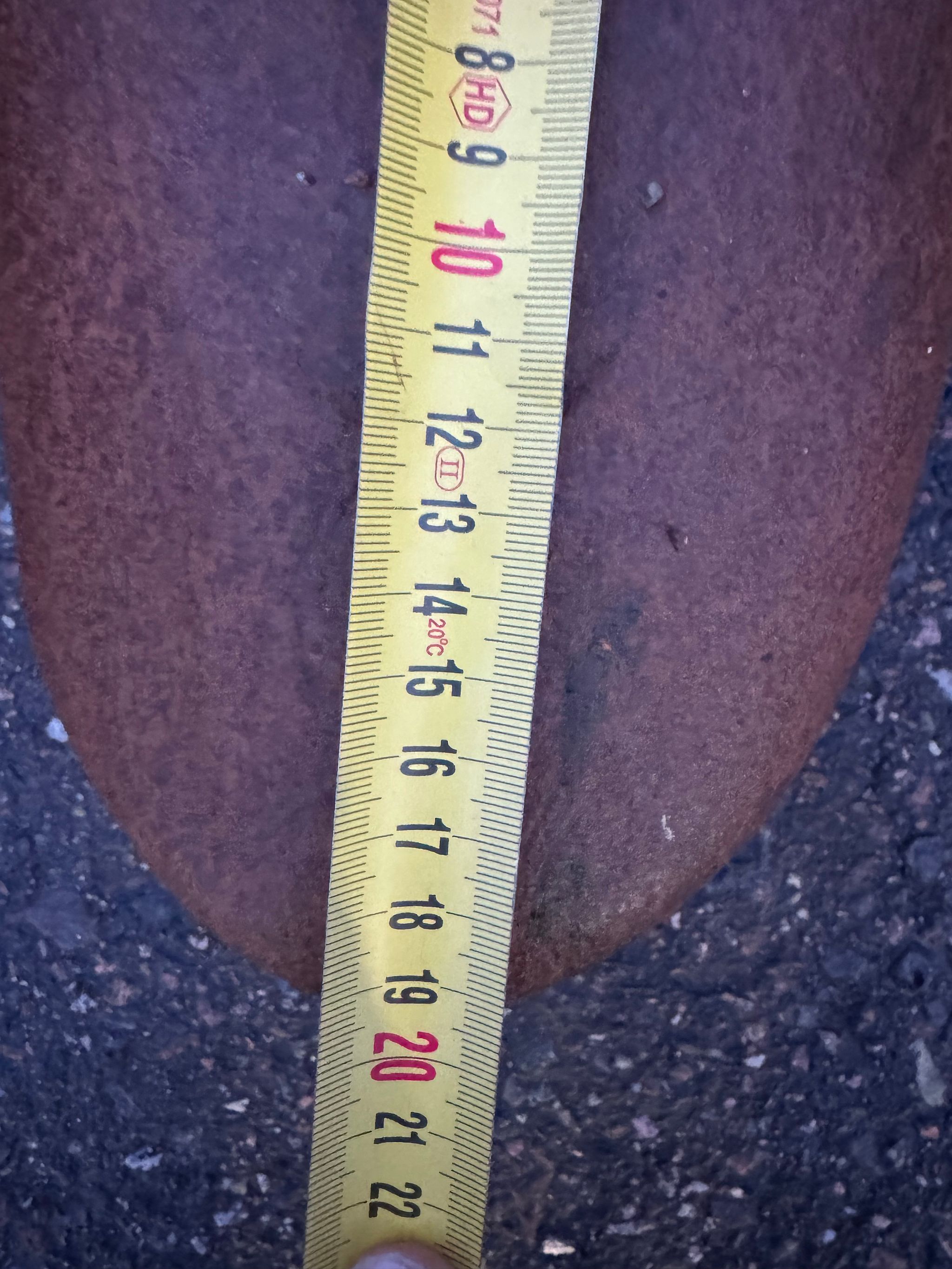 Image 6/12